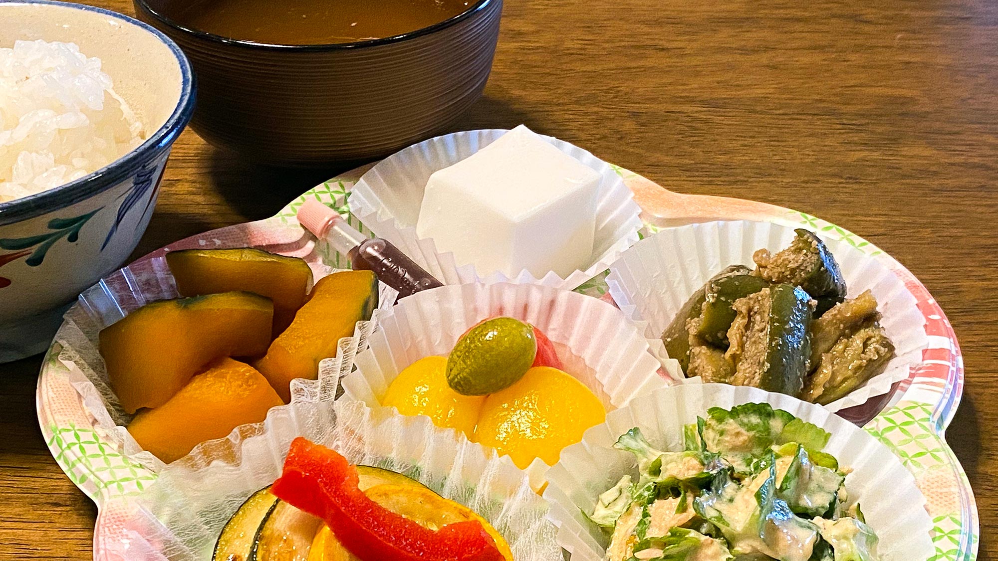 ・【朝食一例】新鮮野菜を使用した「畑のおやど」ならではの美味しい朝ご飯をお召し上がり下さい