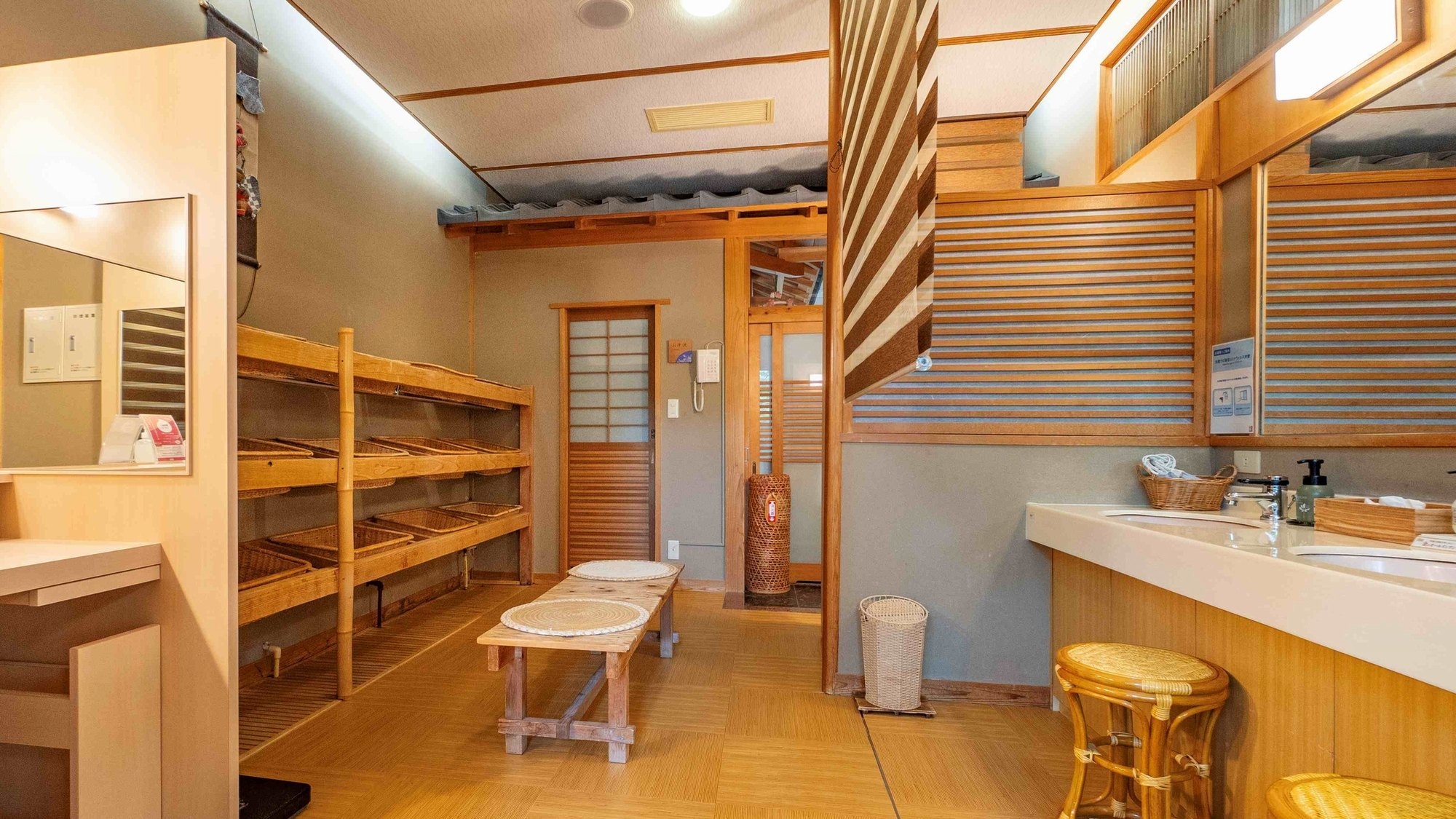 【Base!TOHOKU★／連泊プラン】山形牛しゃぶしゃぶ・ミニステーキ・炙握り＜山形牛至福会席＞