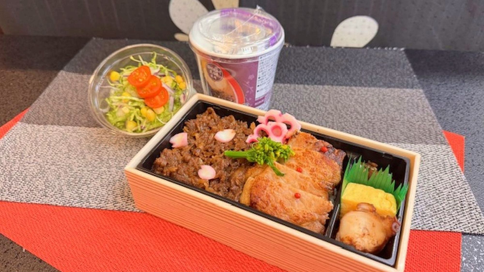 【軽夕食プラン】夕食はお部屋でお弁当♪食事の後は季の里自慢の温泉で癒しのひと時を