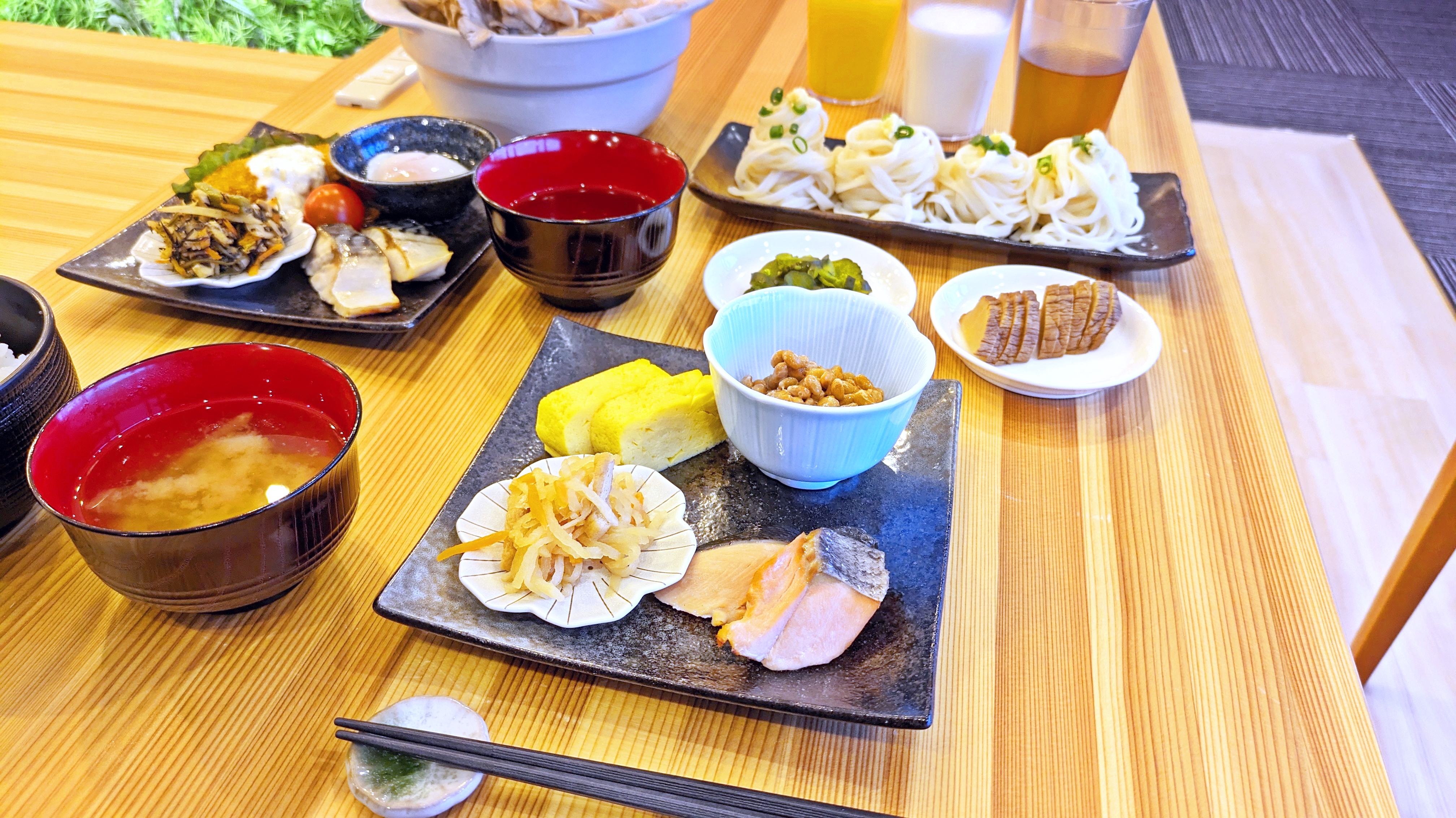 朝食バイキング