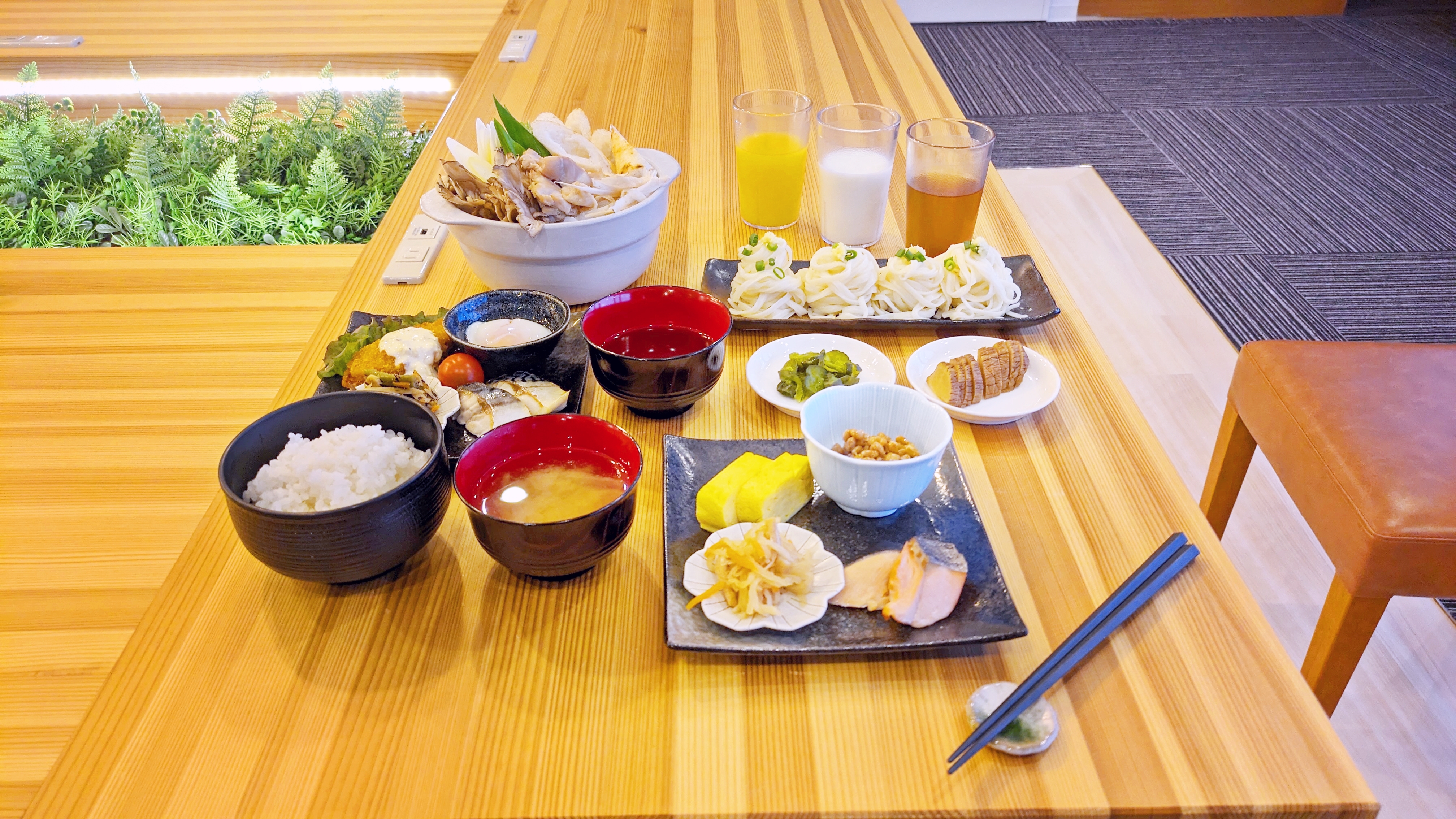 朝食バイキング