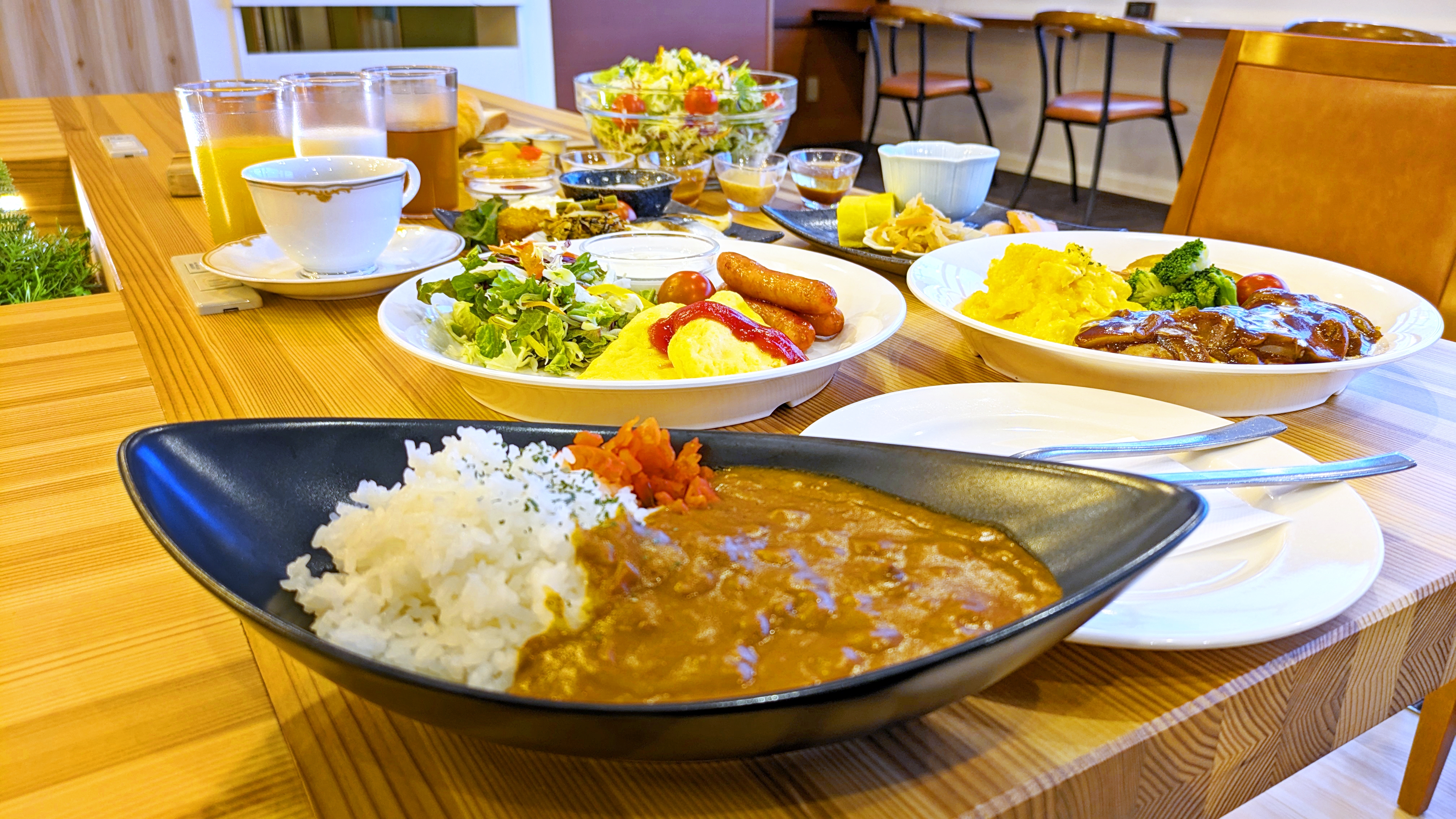 朝食バイキング