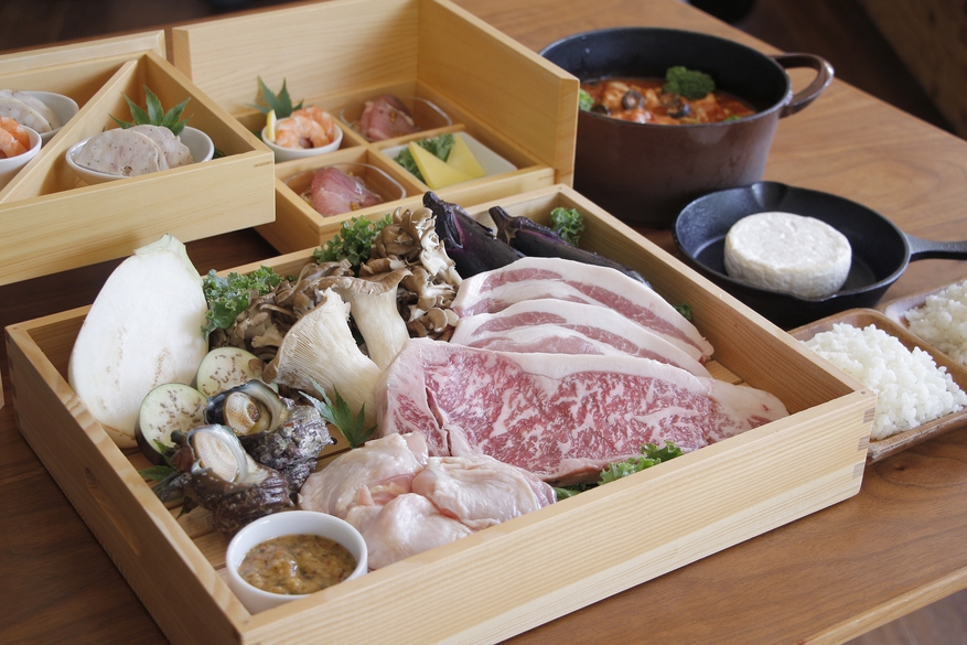 【学生割引・ベーシック】学生証提示で10％OFF〜絶景をグランピングで満喫・1泊2食BBQ付プラン〜