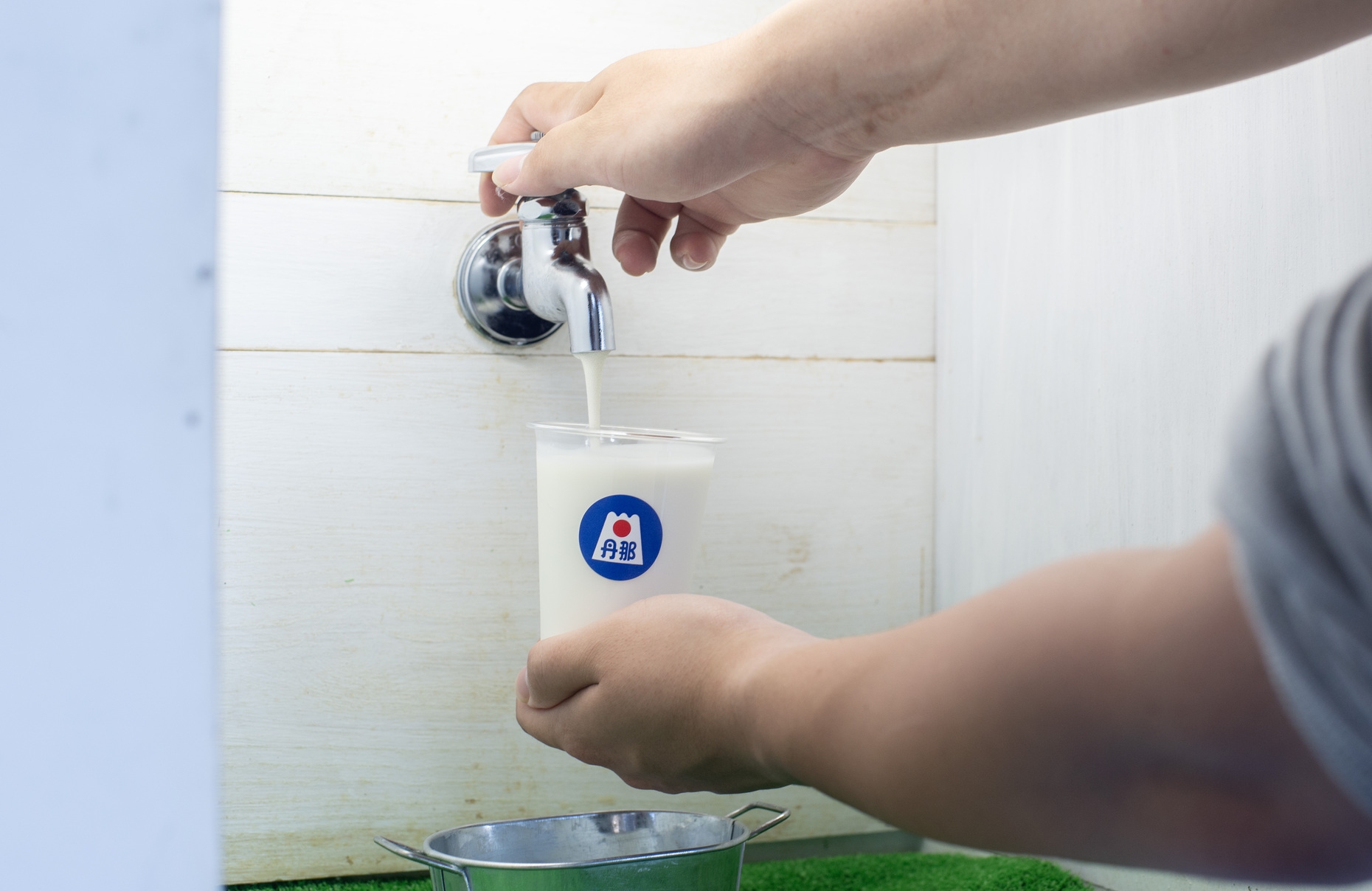 【乳しぼり・バター作り体験プラン付き】蛇口ヨーグルトもセット！〜オールインクルーシブプラン〜