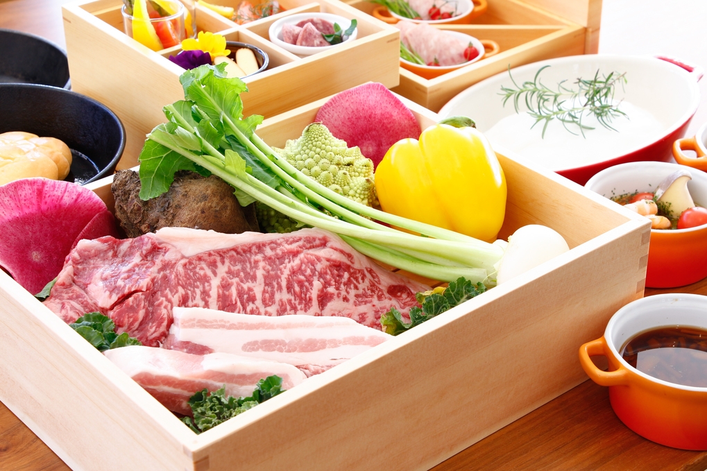 【ベーシック】大自然の絶景をグランピングで満喫〜1泊2食BBQ付プラン〜