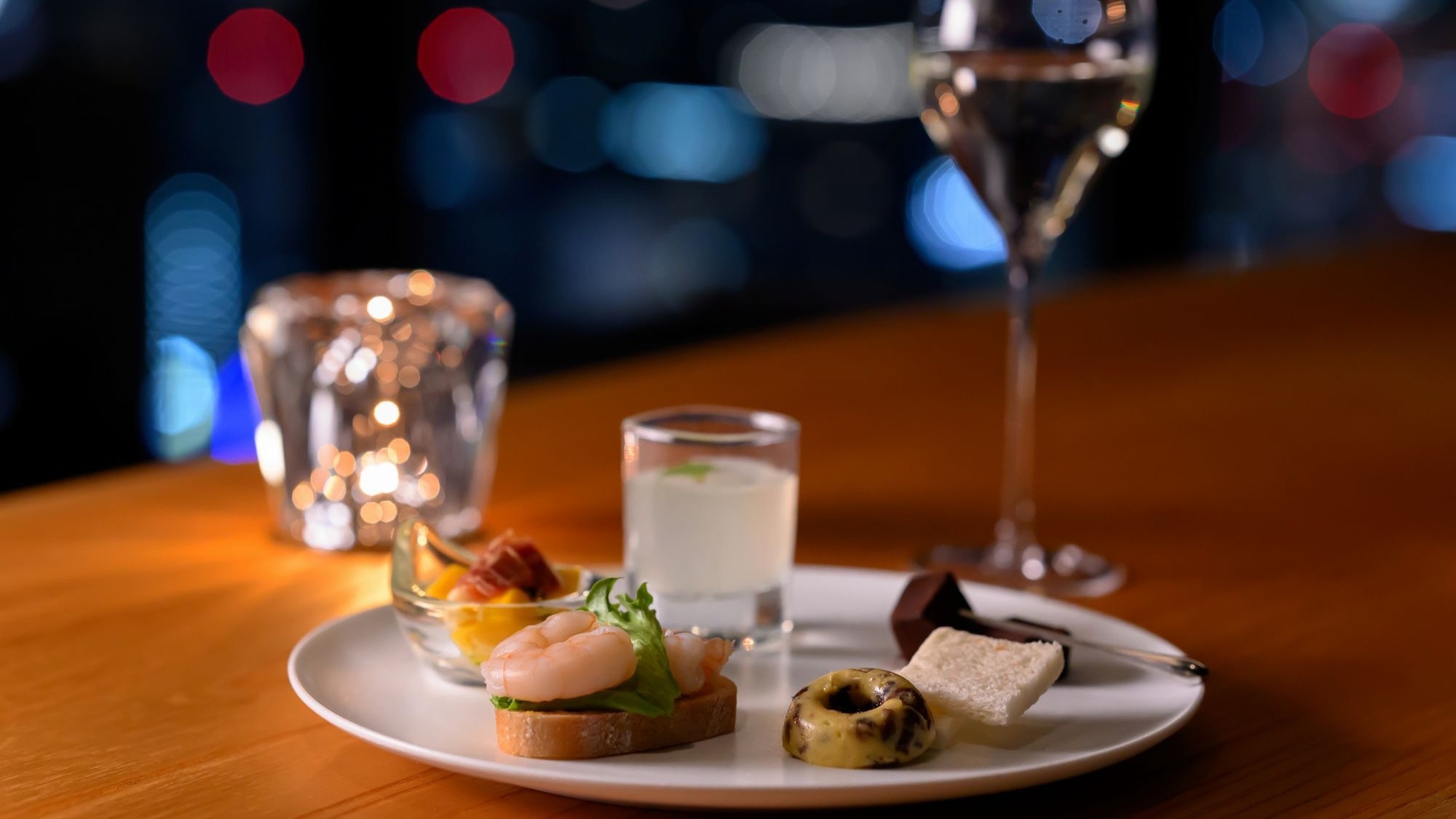 【10％OFF】【楽天スーパーSALE】最上階に泊まるプレミアムフロアステイ（朝食付）