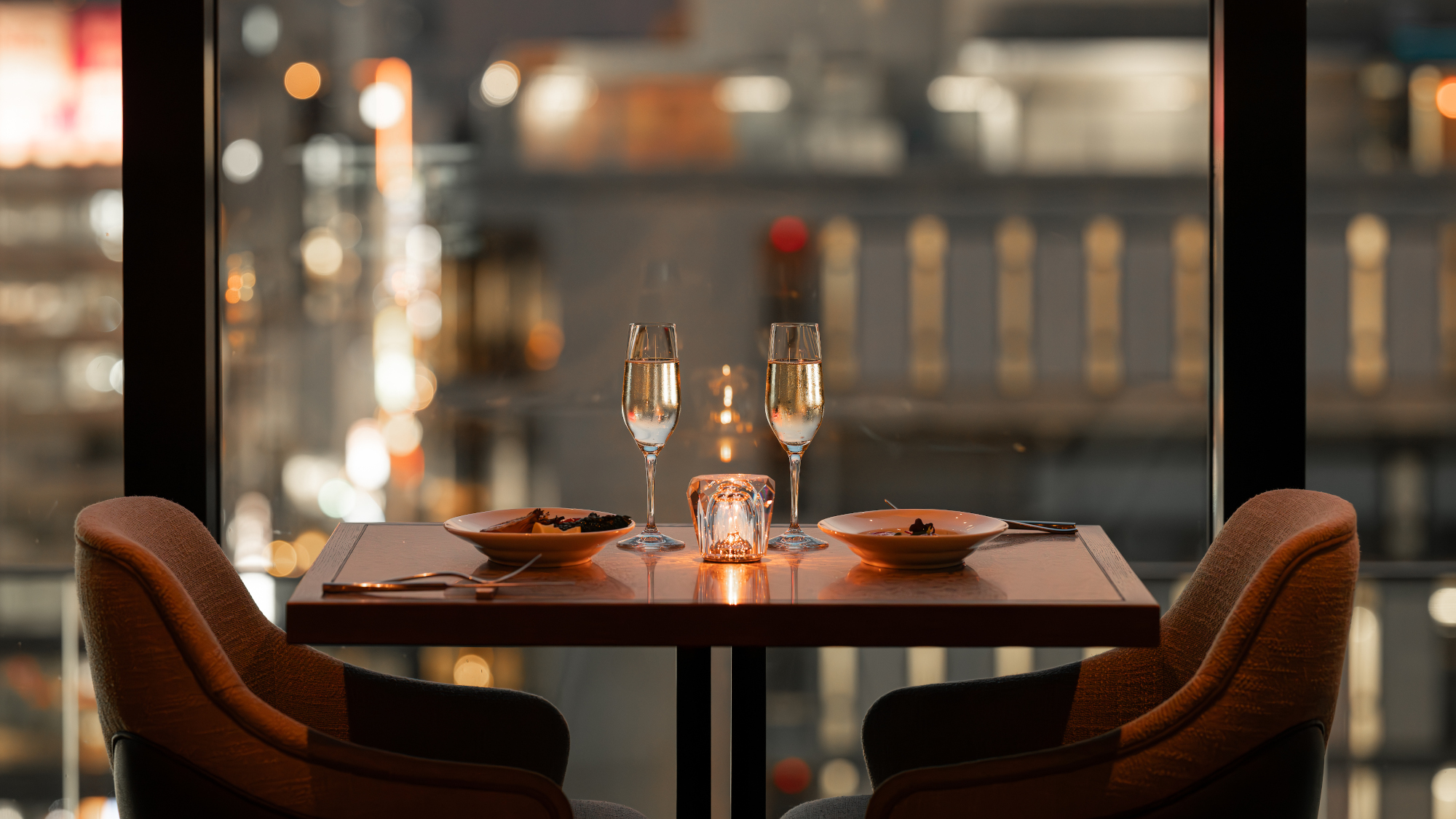 オールデイダイニング 「THE 7th TERRACE」 店内イメージ