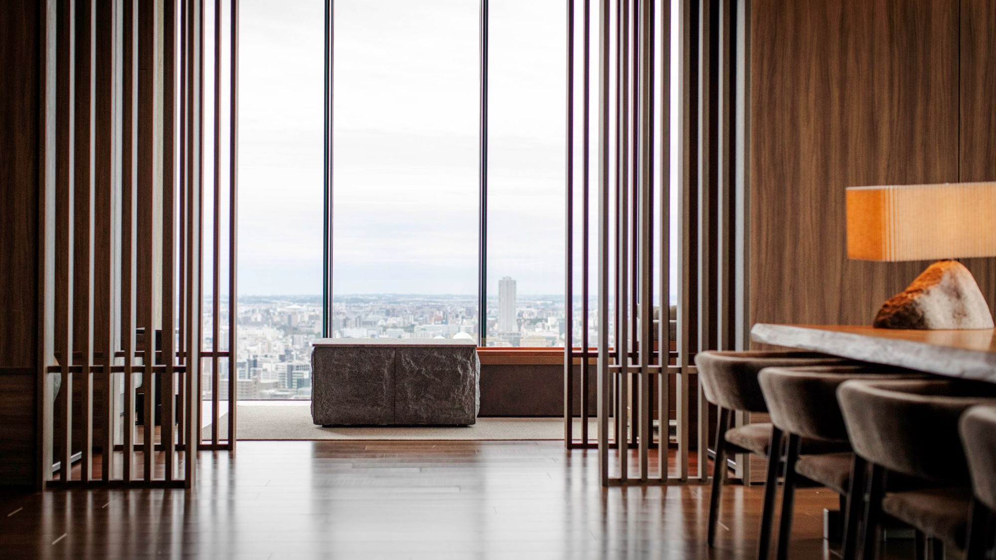 ティーラウンジ 「THE TEA LOUNGE」