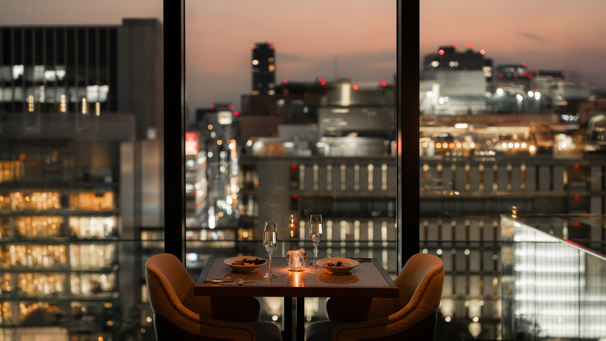 オールデイダイニング 「THE 7th TERRACE」 店内イメージ