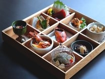 【１泊２食｜ベーシック】シェフの創作料理と「大山鶏」のスペシャリテ｜個室食確約（量やや少なめコース）