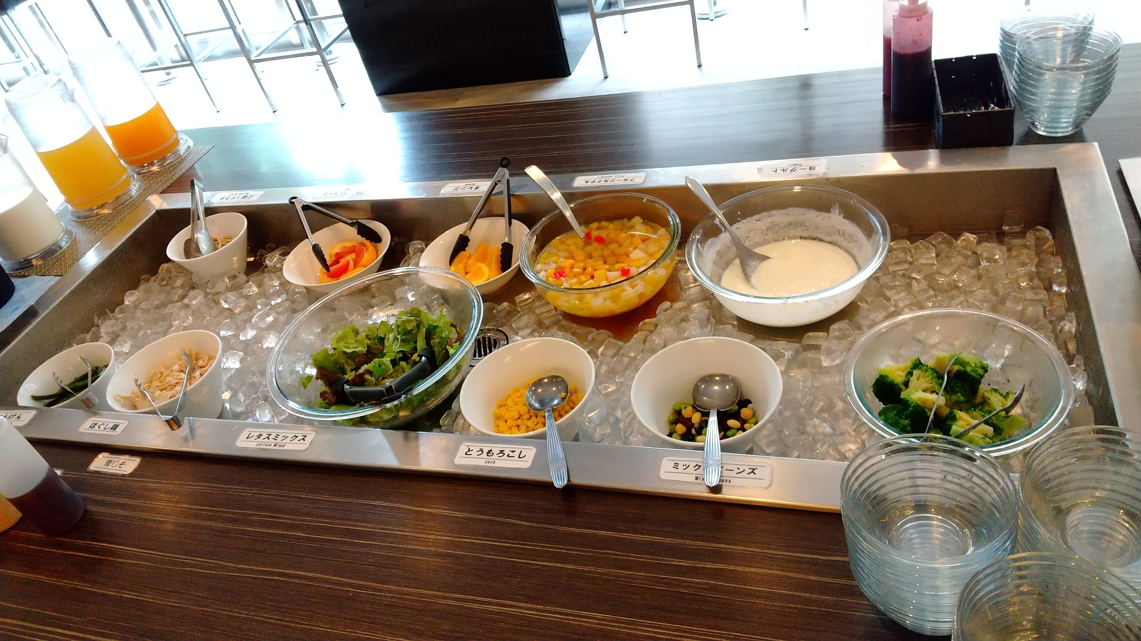 朝食時間は、朝７時より９時３０分まででございます