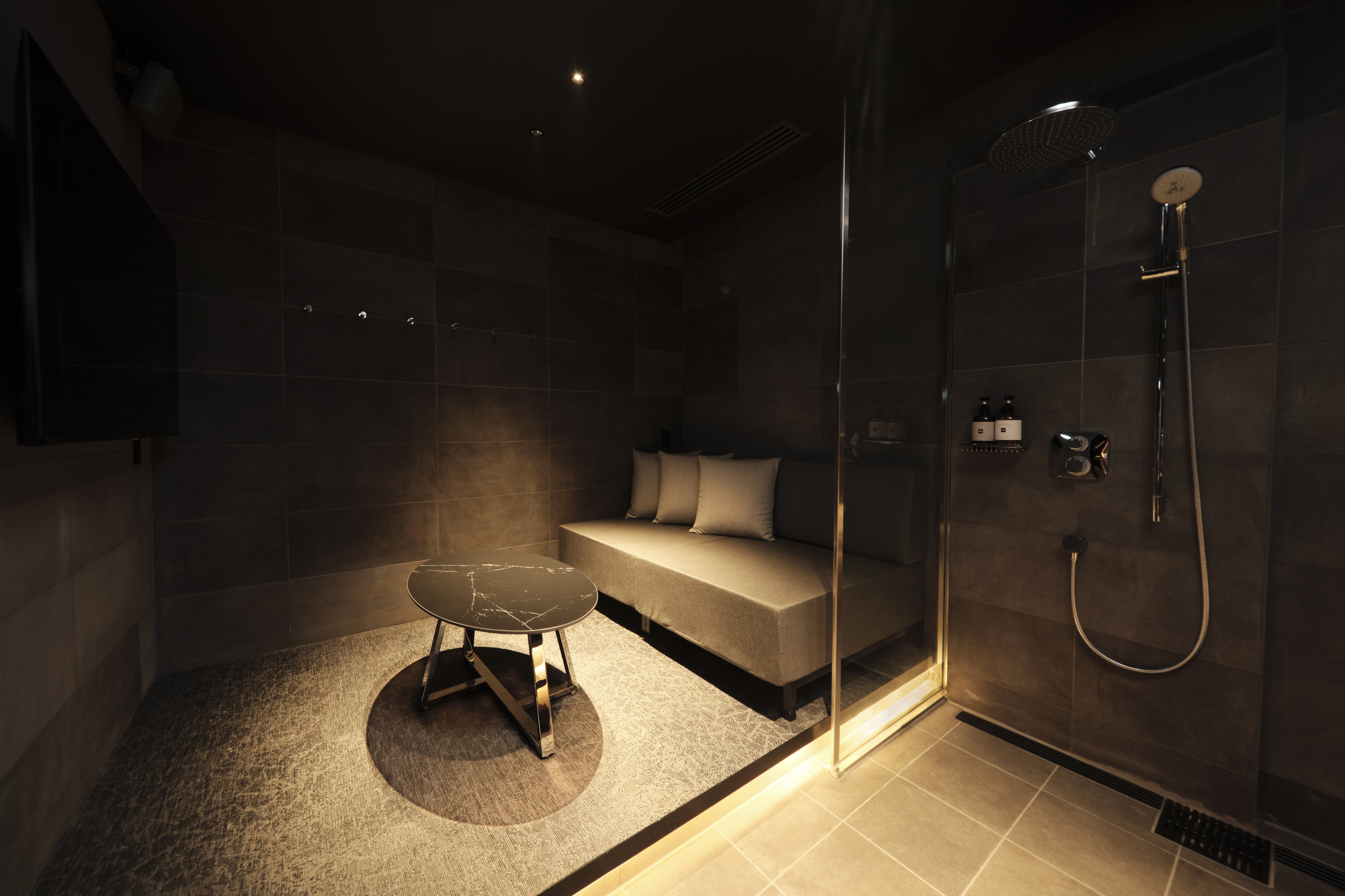 プライベートサウナ　有料/公式HPより要予約