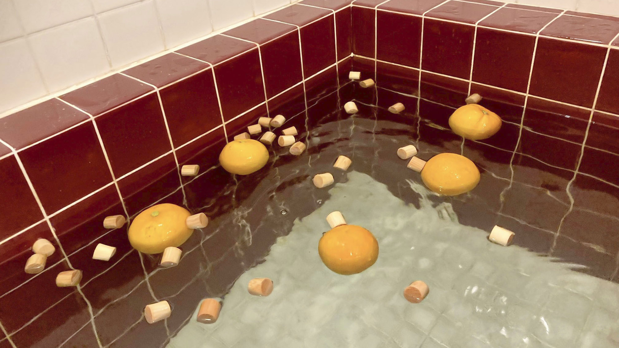 ・【風呂】柑橘＆檜玉入り風呂であったかリラックスしてください