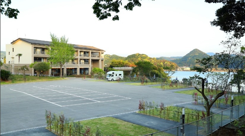 【自家用車でRVキャンプ★】1区画ごとに電源付き♪RVキャンプ・テント泊で自分好みのレジャー体験♪