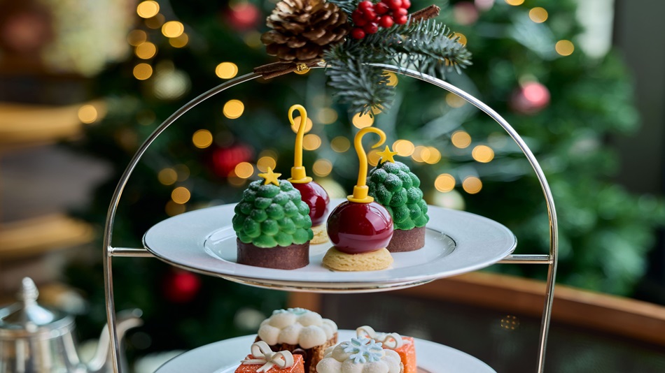 「フェスティブ アフタヌーンティー」期間限定2025年11月25日から12月30日まで