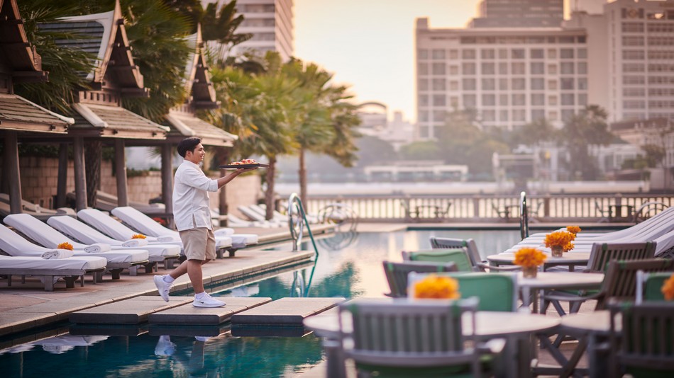 「ザ・プールバー」