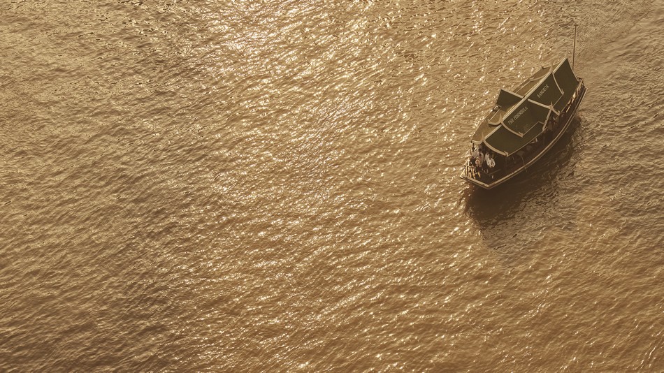 無料シャトルボート