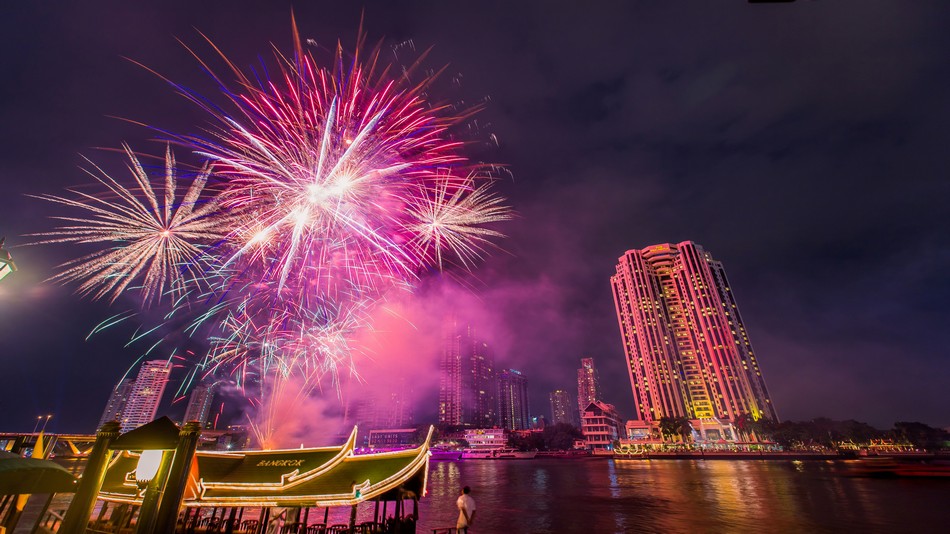 シーズン画像ー「NEW YEAR」花火