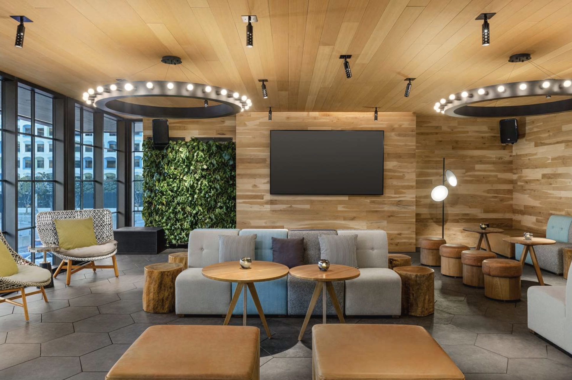 シェルビーズルーフトップ(Shelby's Rooftop)