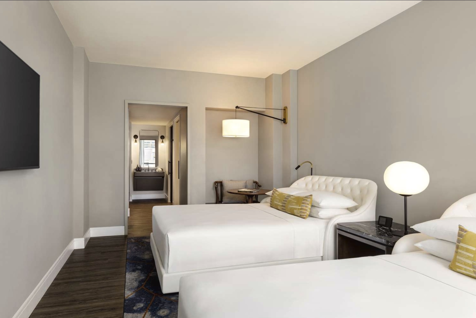 クイーンベッド2台　アクセシブルルーム・車いす対応シャワー室付