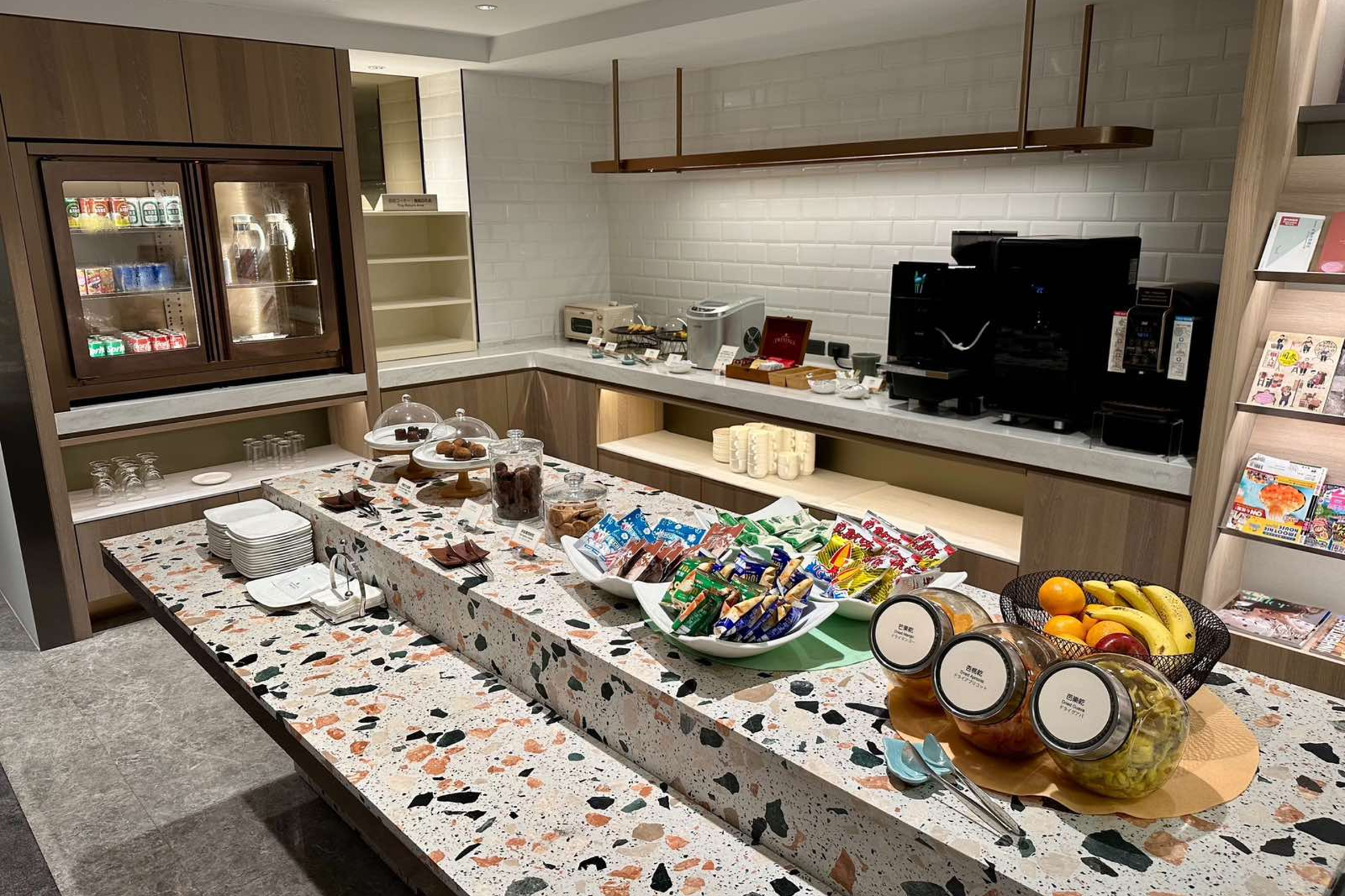 ラウンジ(プランにより有料か無料か異なりますので、プラン内容をご確認ください)