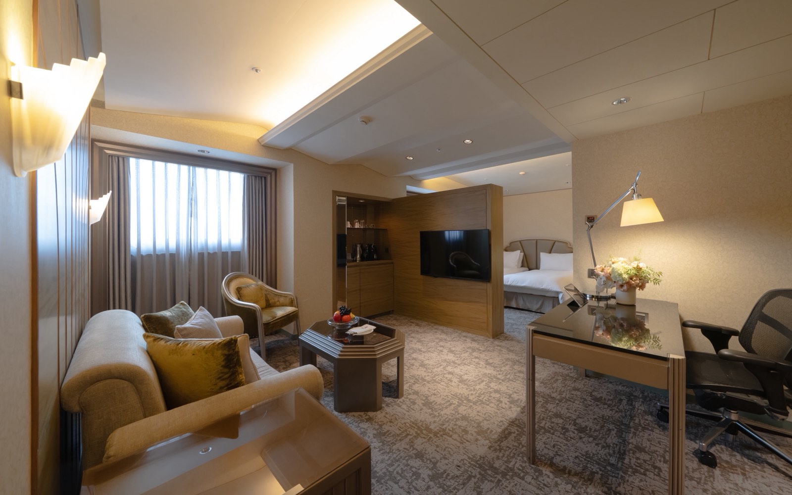 デラクルスルーム