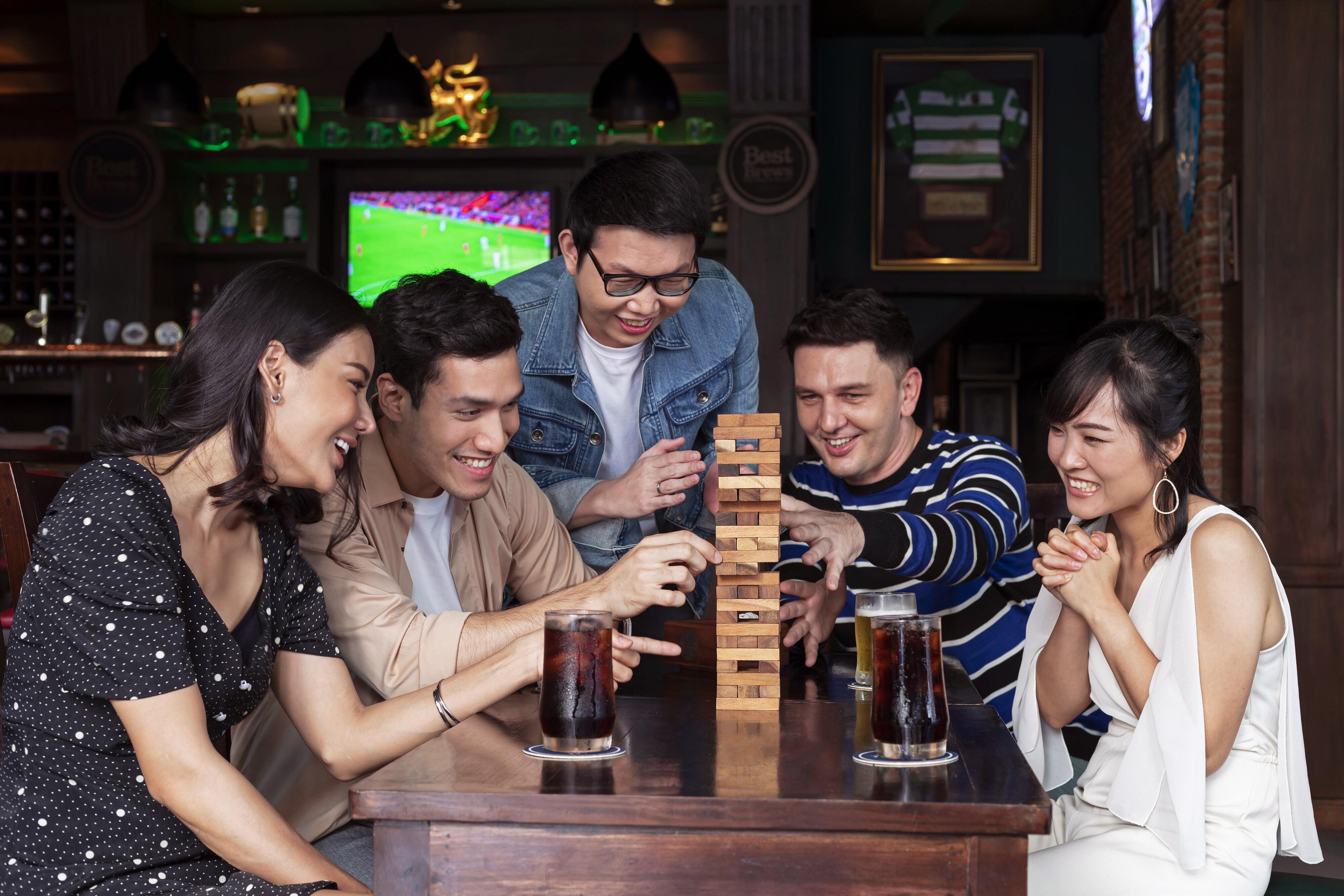 The Irish Pub Bangkok - Pub Games