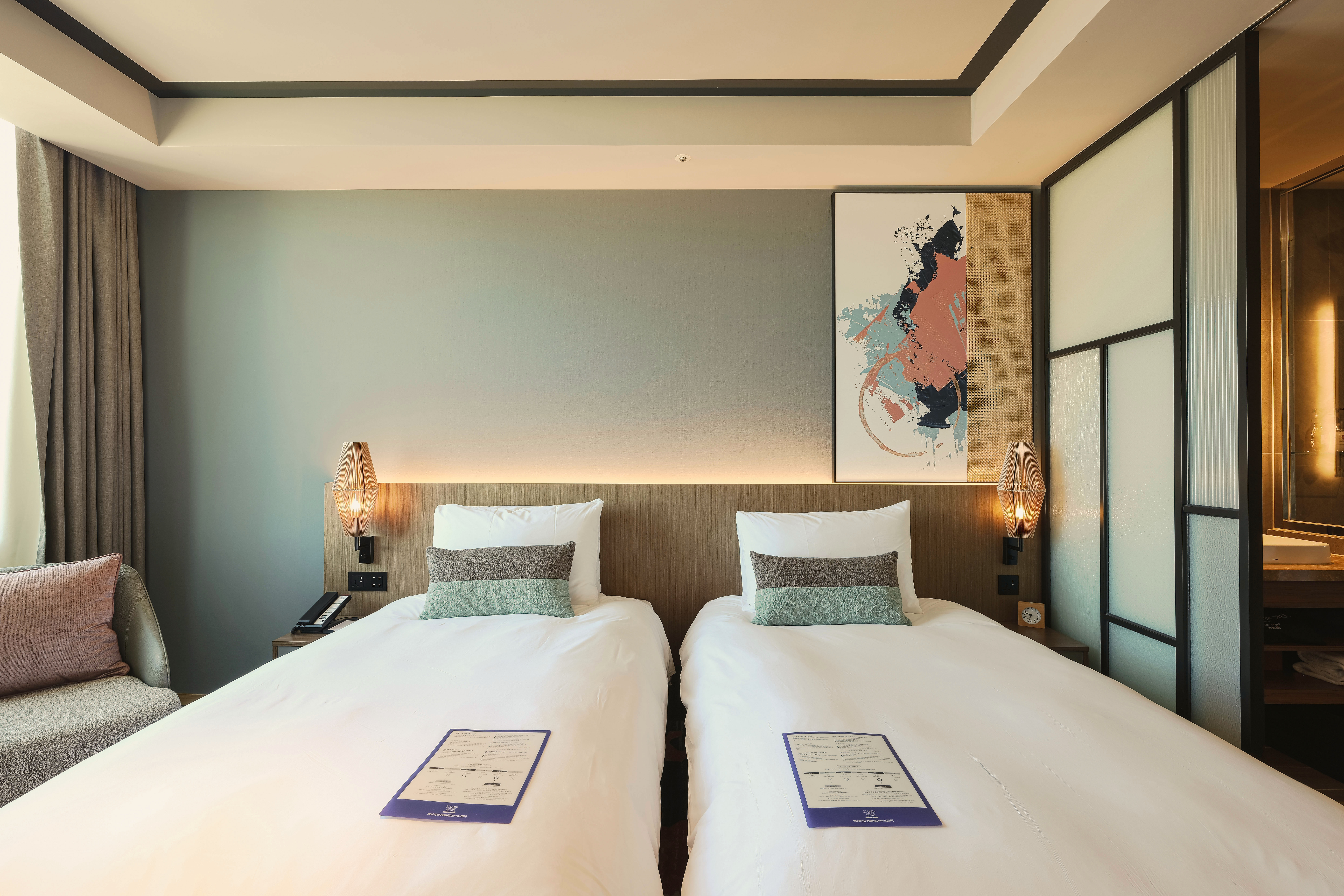 シャワーツイン