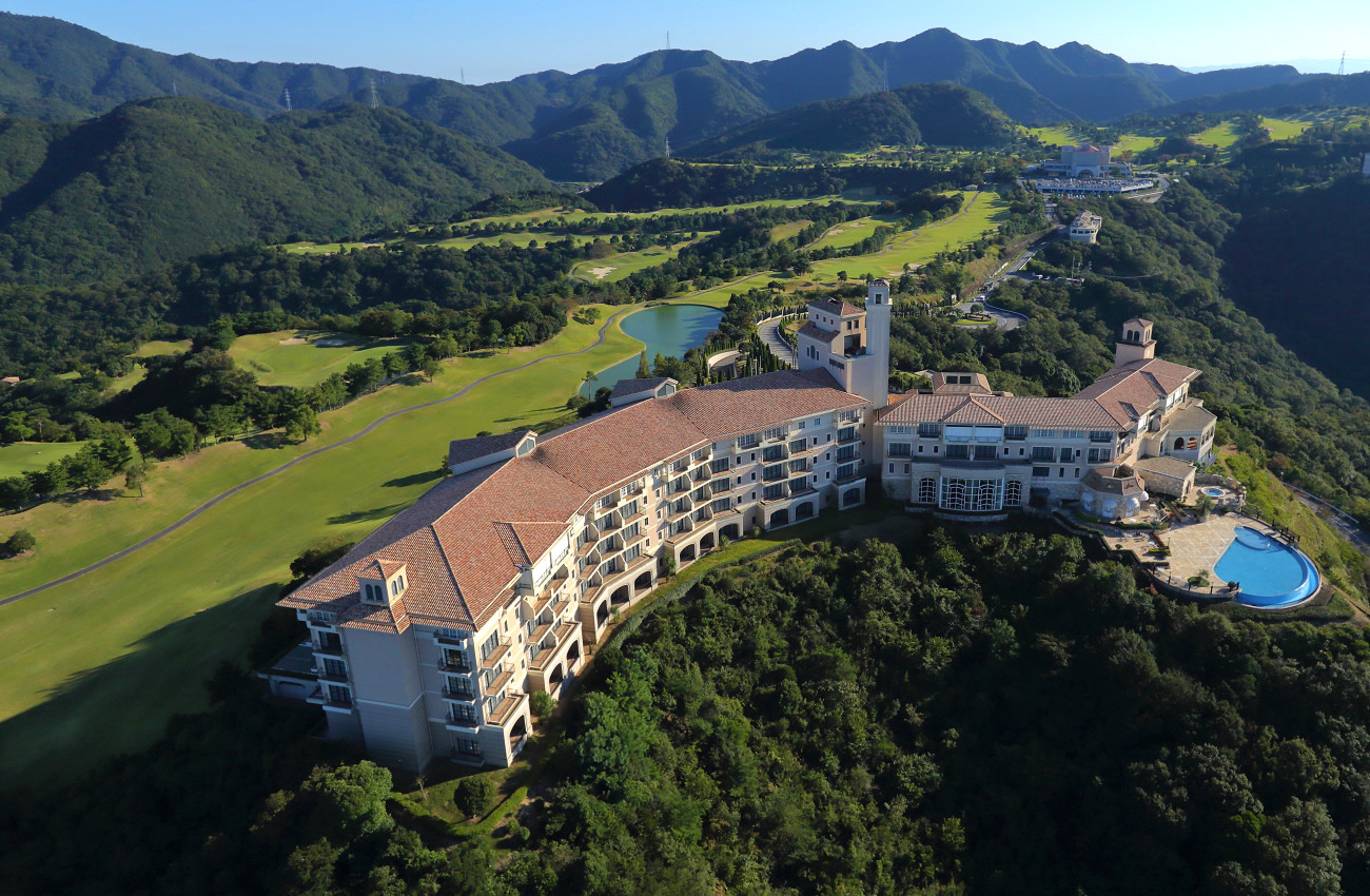 グランディ鳴門ゴルフクラブ３６（当ホテルからお車で約３０分）