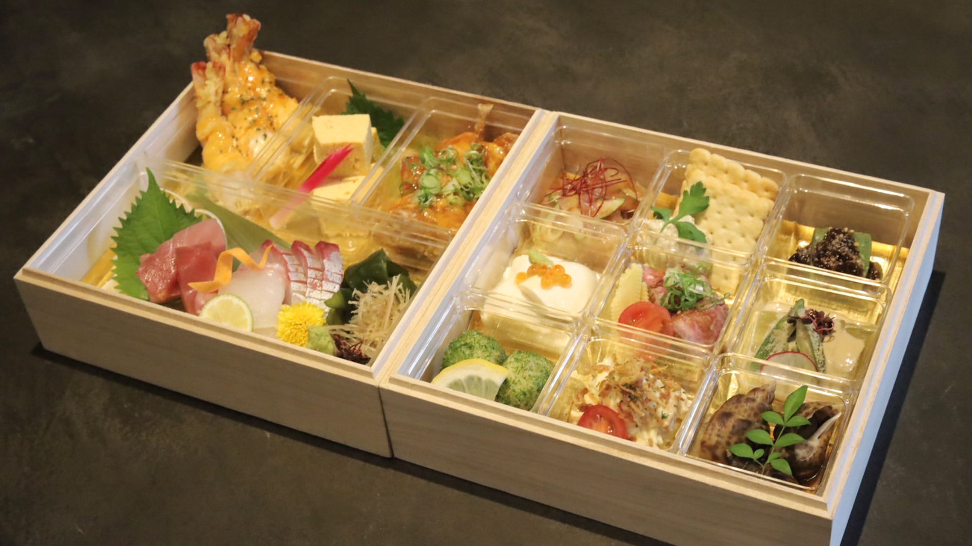 ・【オードブル・寿司プラン】人気の特製ローストビーフをはじめ、創作料理をご提供いたします