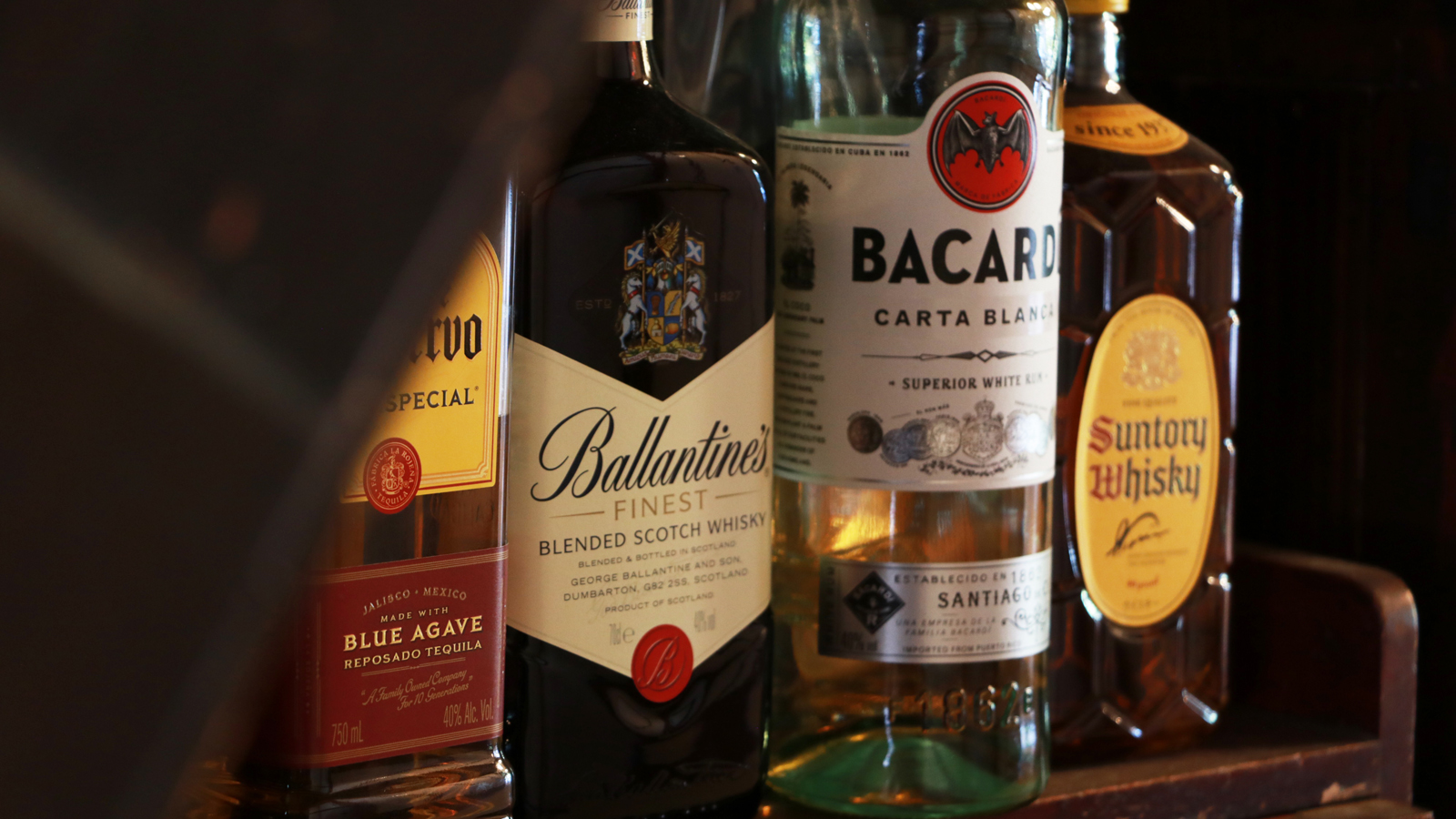 お酒も種類を取り揃えております。