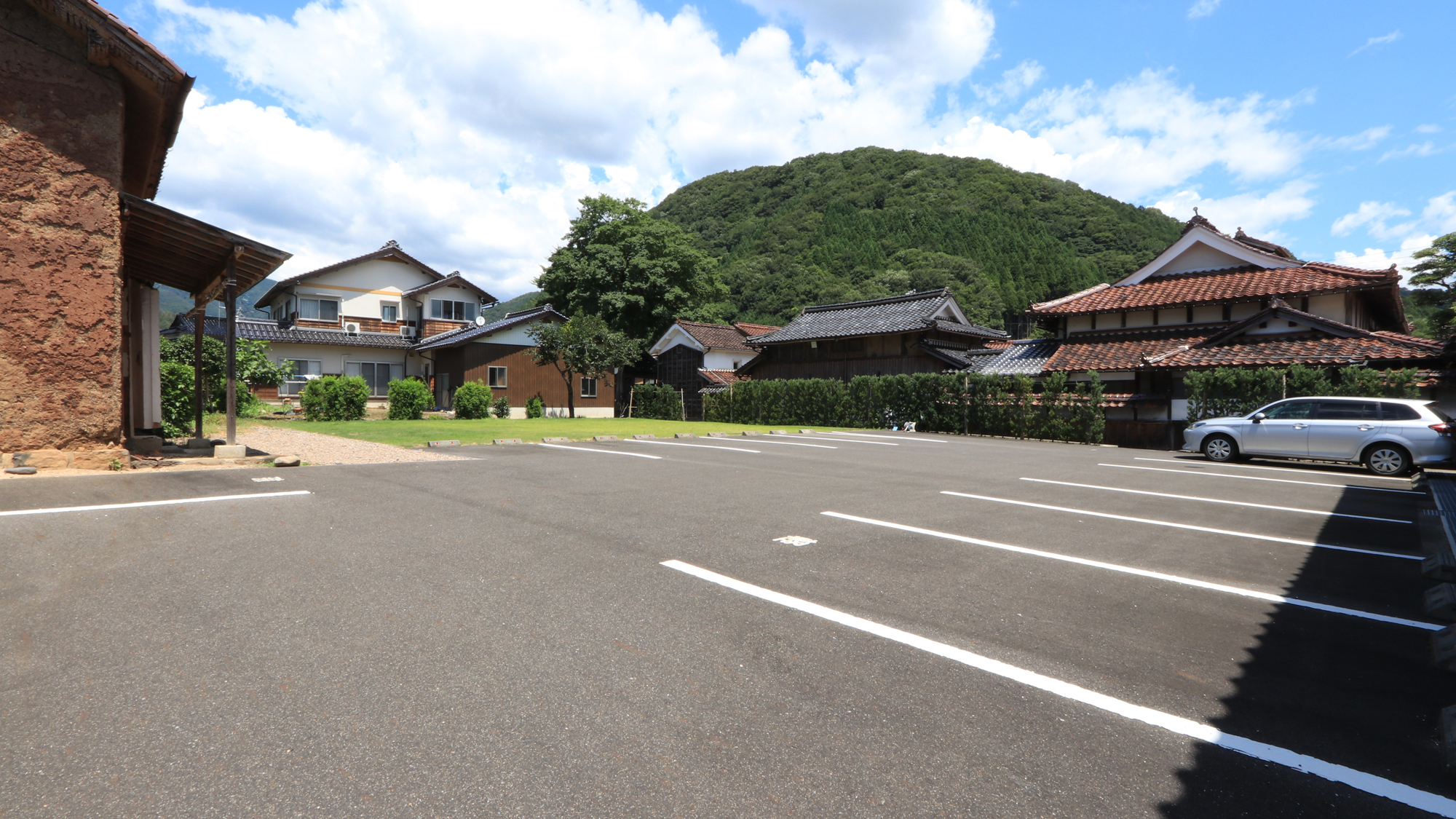 【第1駐車場】当館隣に位置しております