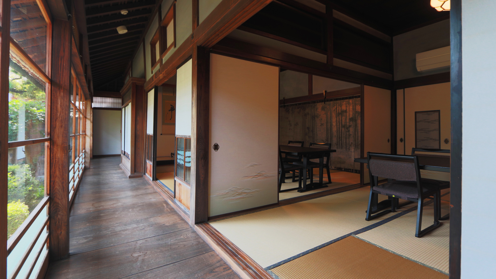 【表の3間 廊下側】