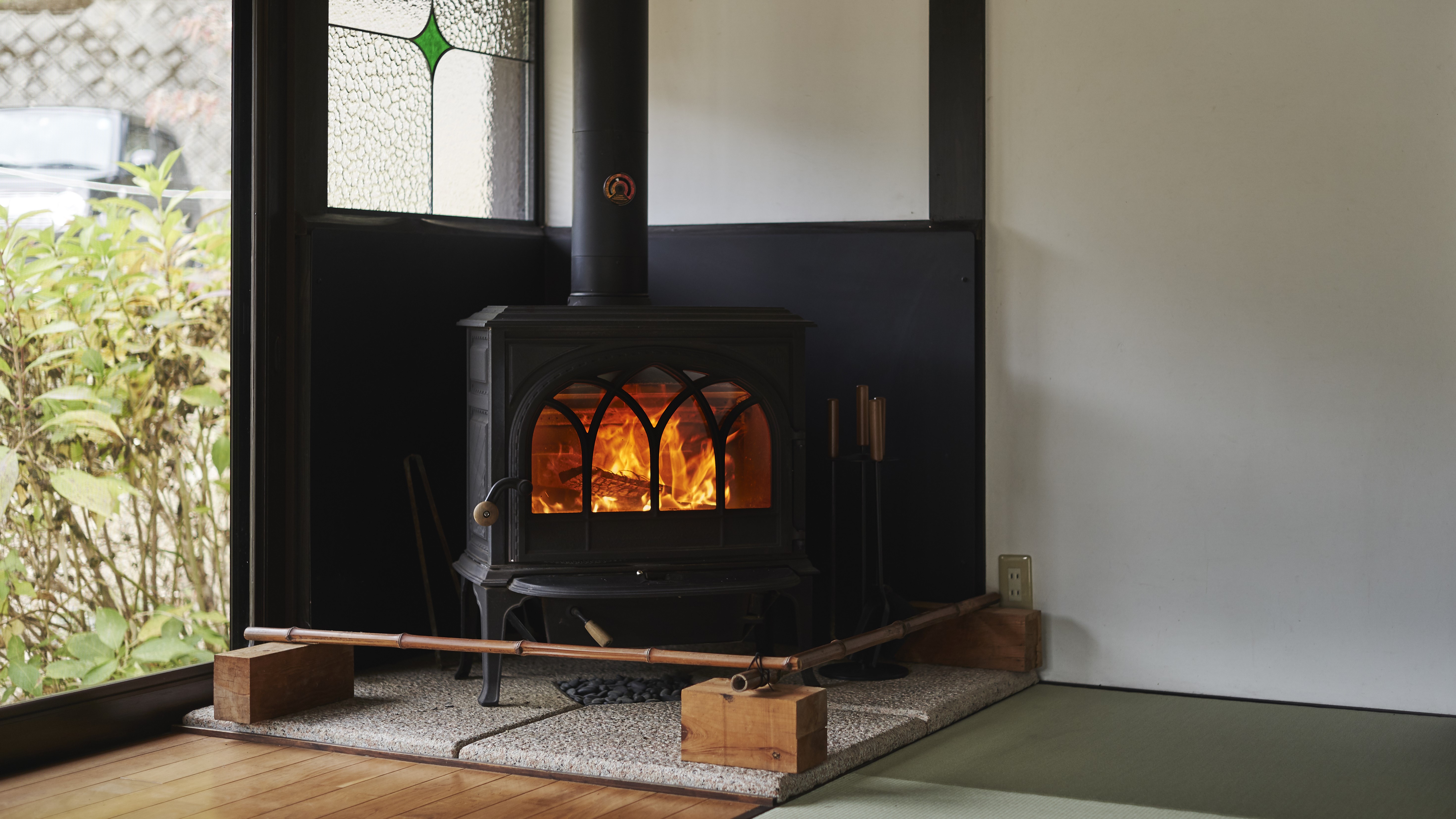 薪ストーブ(有料オプション)