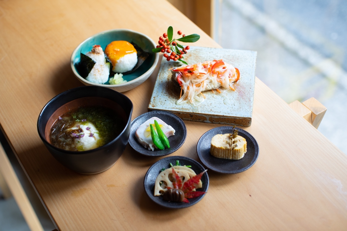 「地元島根の恵みを味わう、ロイの朝ごはん。」（朝食付）