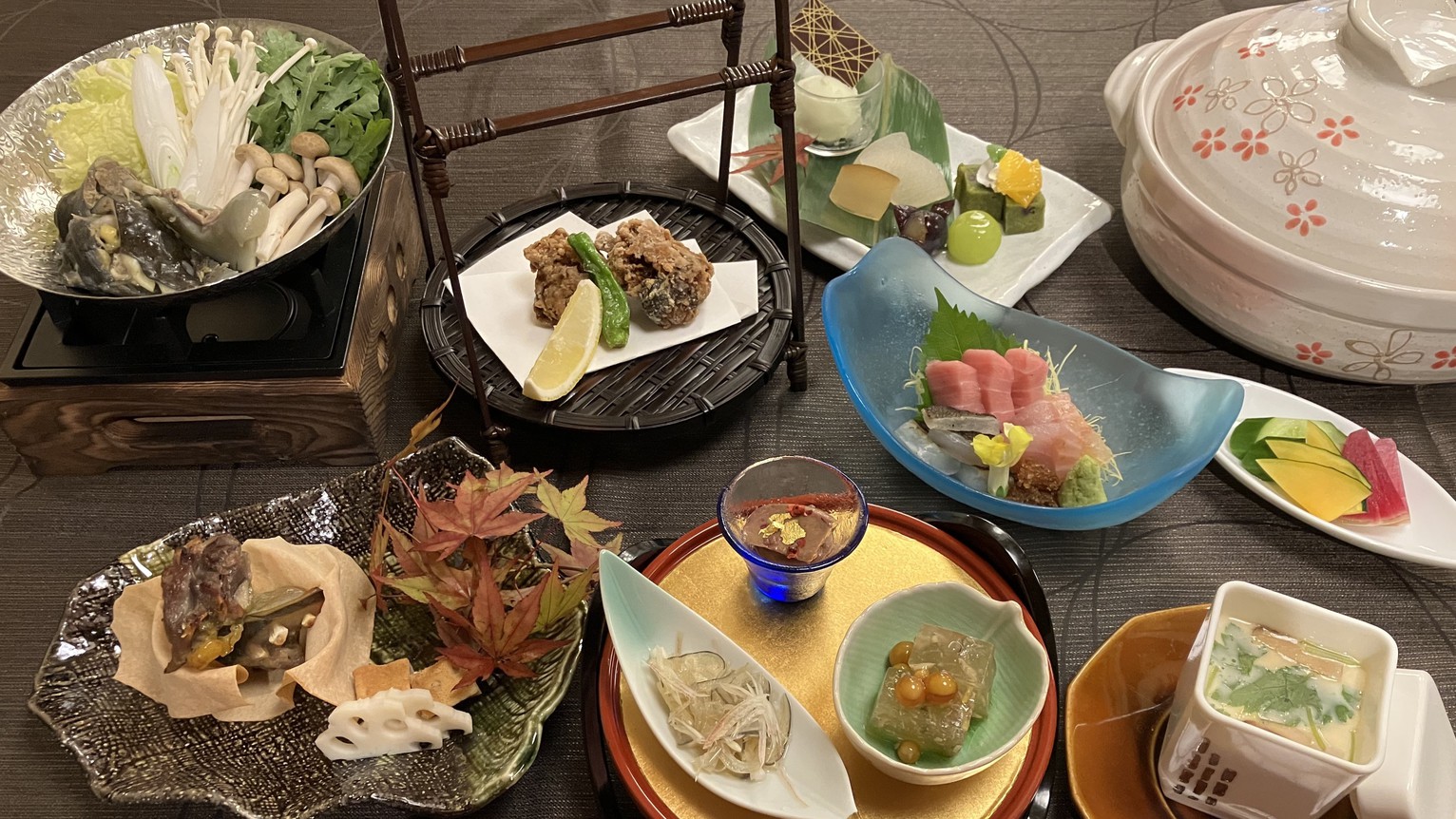 【すっぽん尽くし】＼オールインクルーシブ／夕食はすっぽん尽くし会席！美容と健康に嬉しい美食【2食付】
