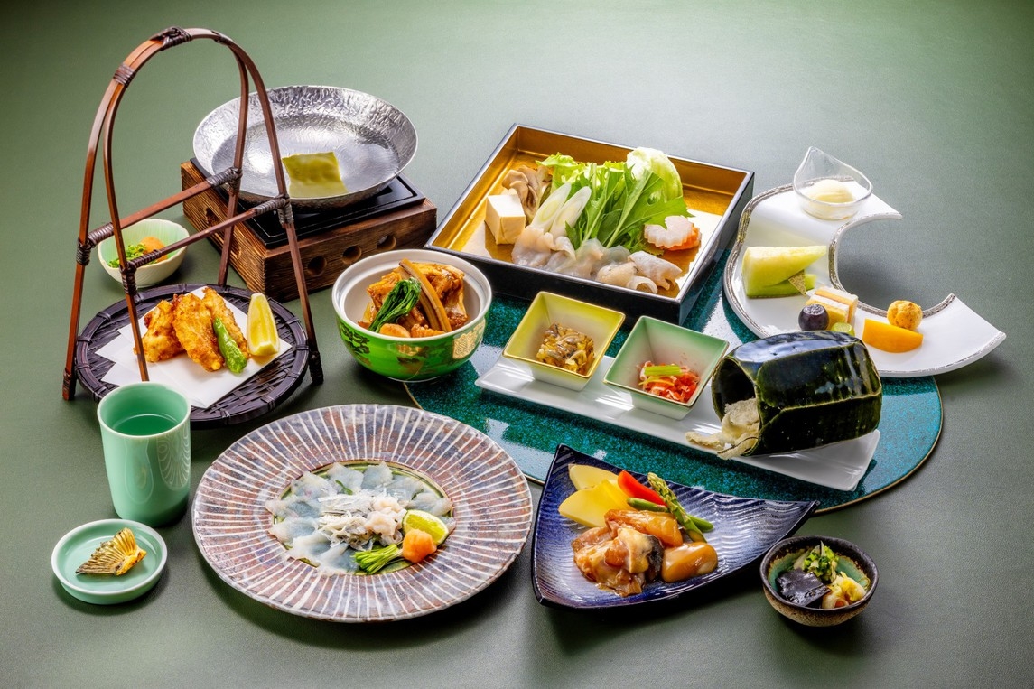 【ふぐ尽くし】＼オールインクルーシブ／ふぐフルコース！知多の冬の味覚ふぐ料理を贅沢に味わう【2食付】