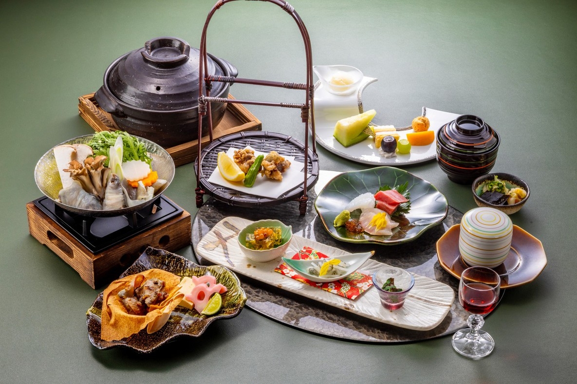 【すっぽん尽くし】＼オールインクルーシブ／夕食はすっぽん尽くし会席！美容と健康に嬉しい美食【2食付】