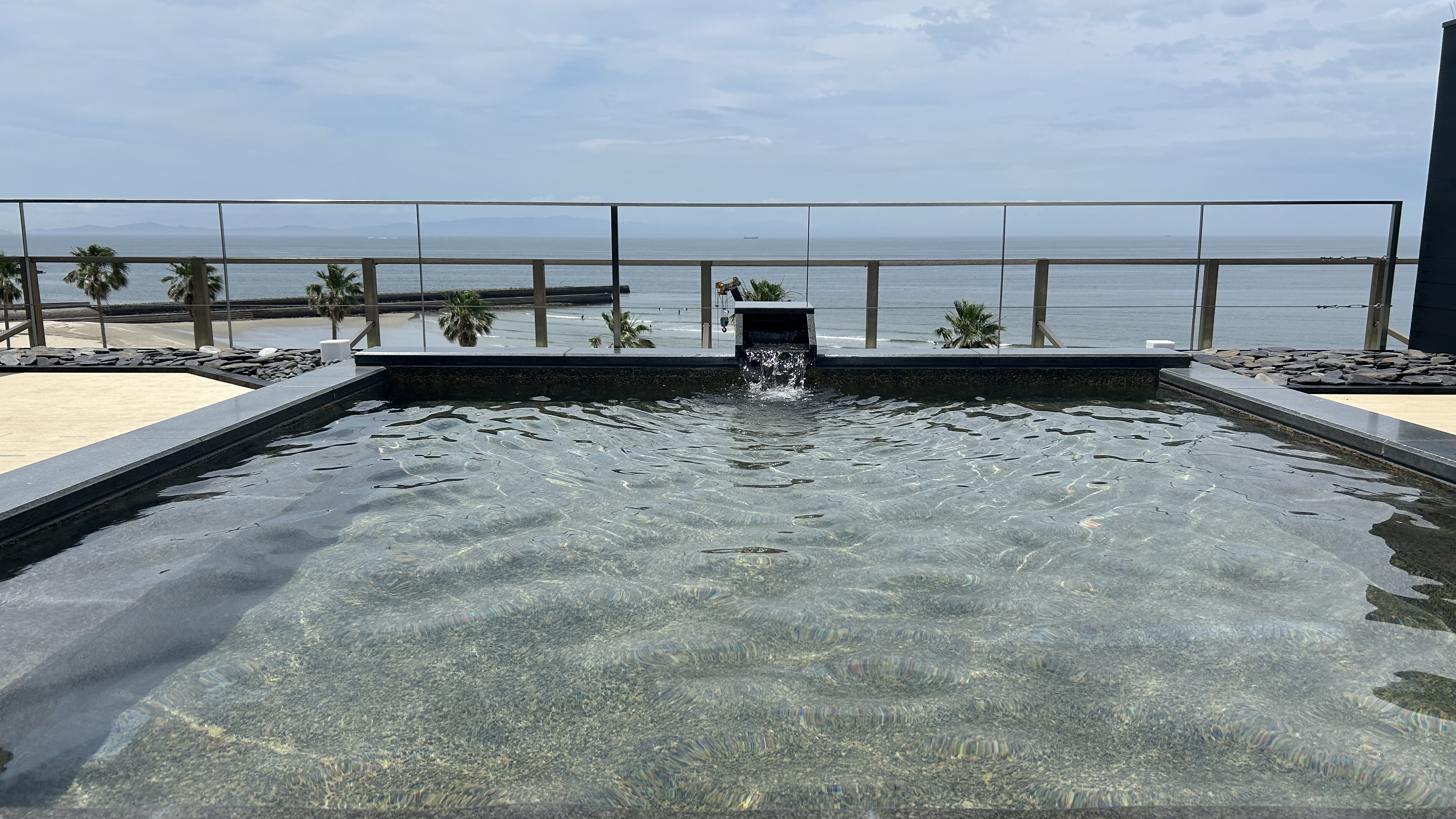 屋上露天風呂「天上の湯」
