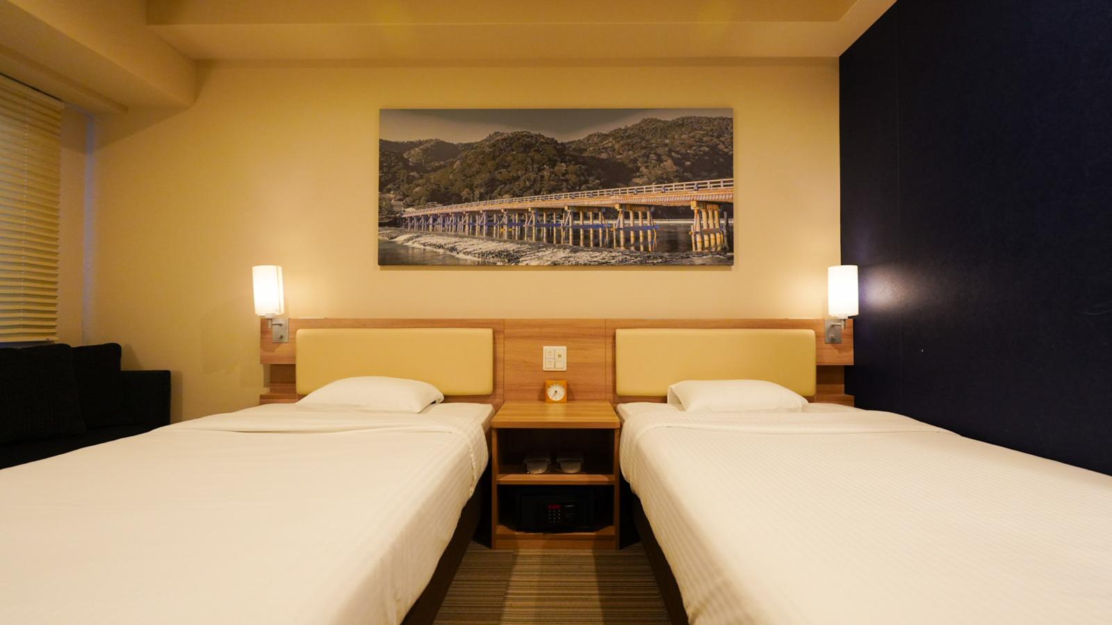 デラックスツイン【17平米】