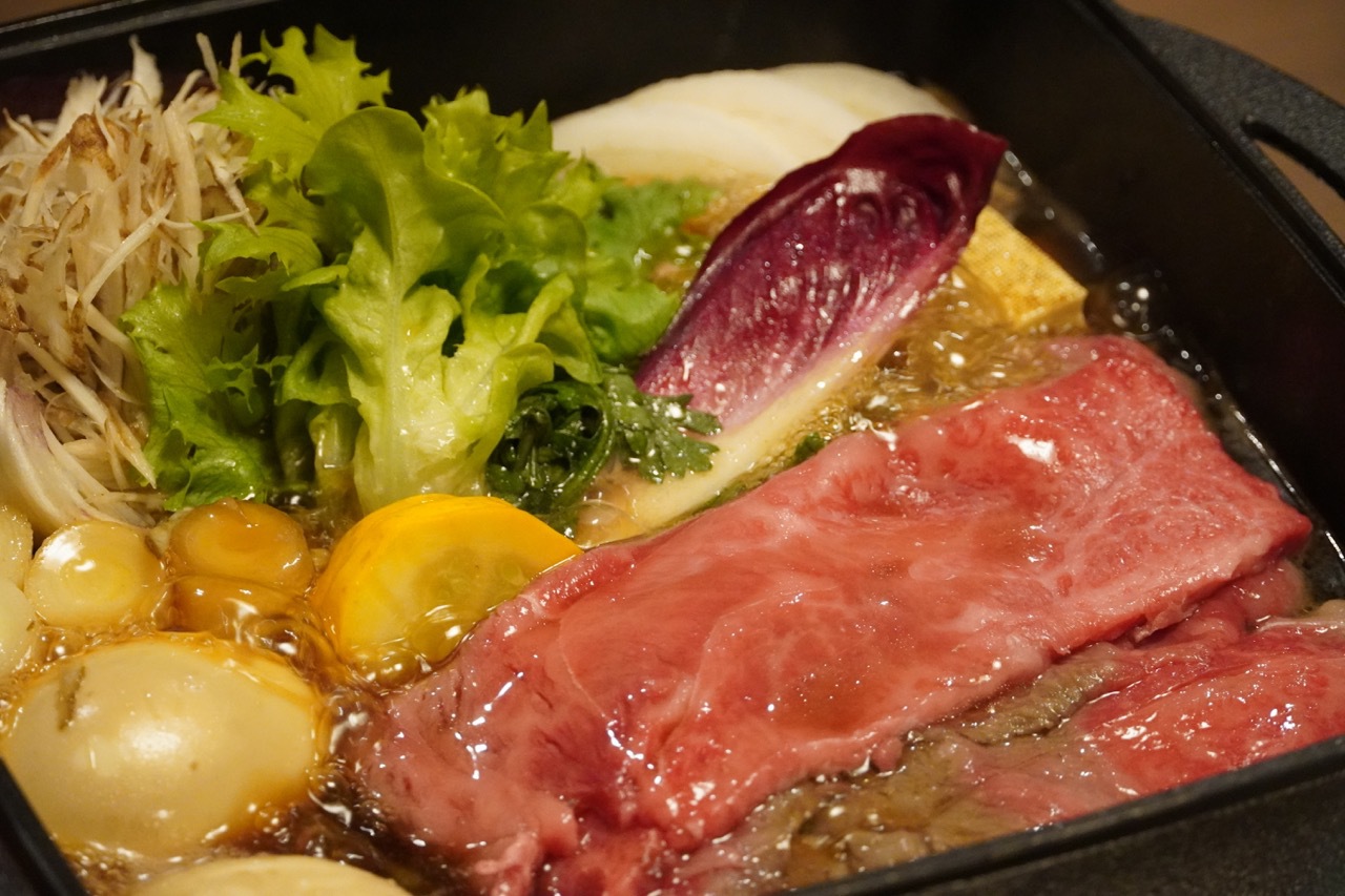 【一泊二食付】林檎で育つ信州プレミアム牛のすき焼きプラン 【3つの貸切専用風呂無料】