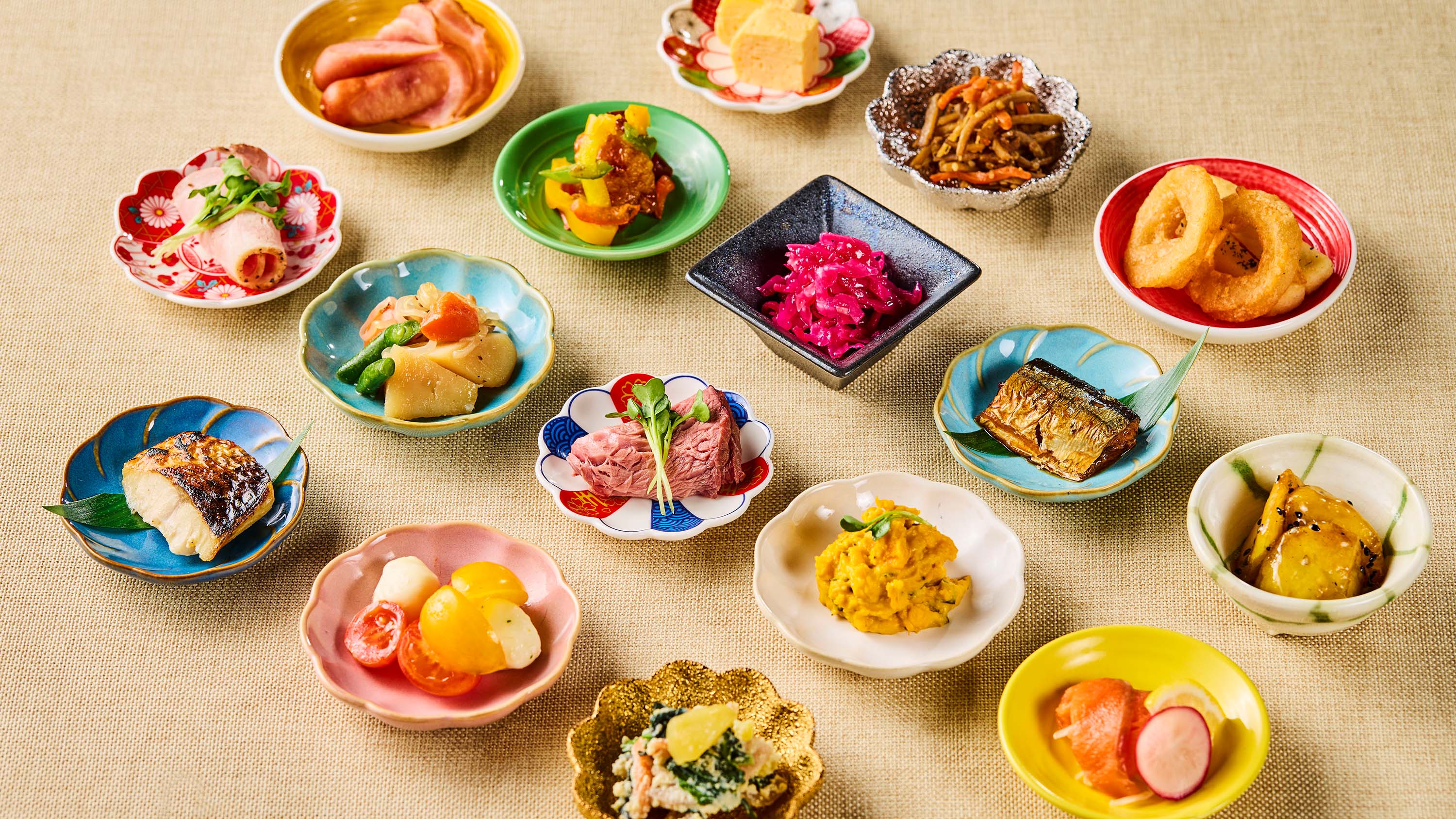 朝食ビュッフェ｜目移りするほど豊富な品数、選べる楽しさが心を満たす贅沢な朝。