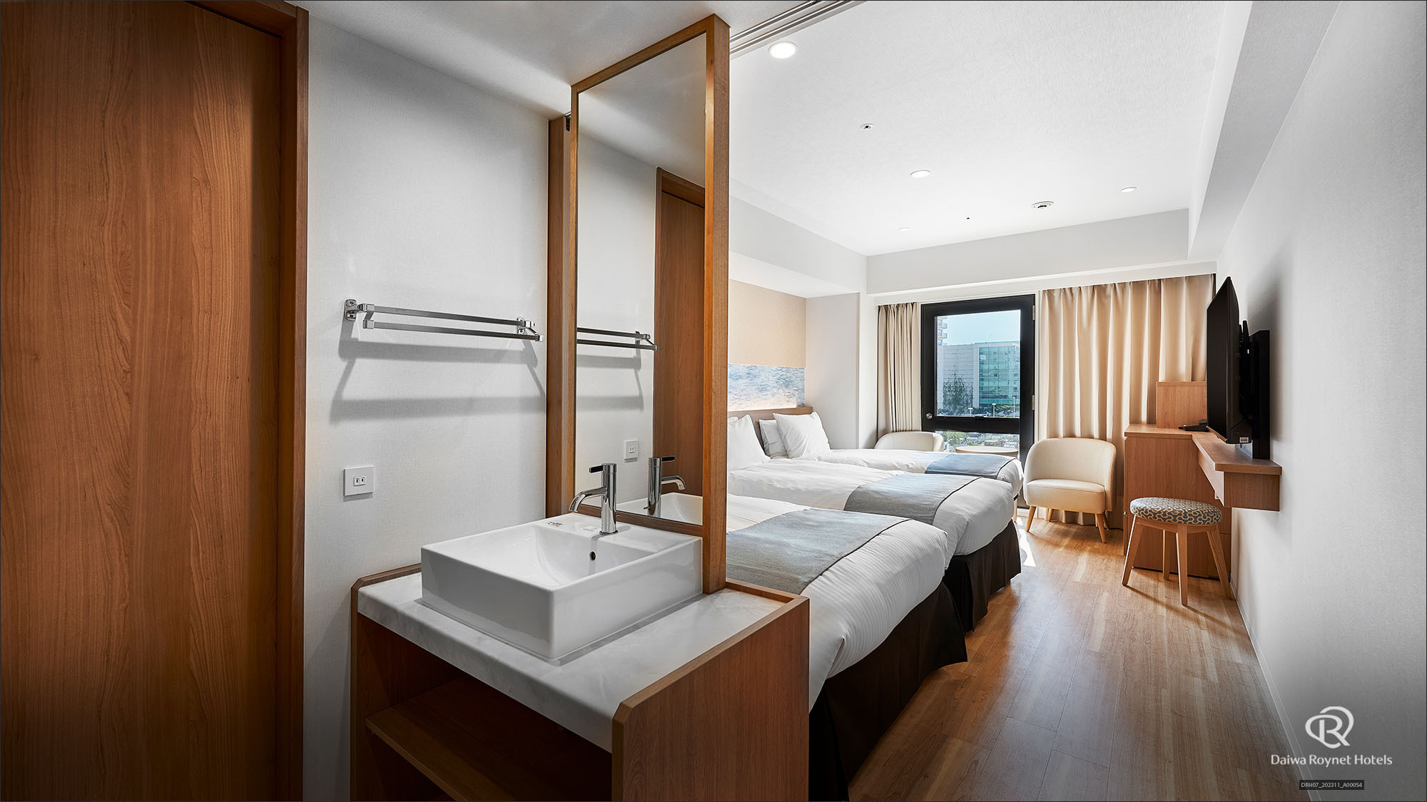 デラックスツイン