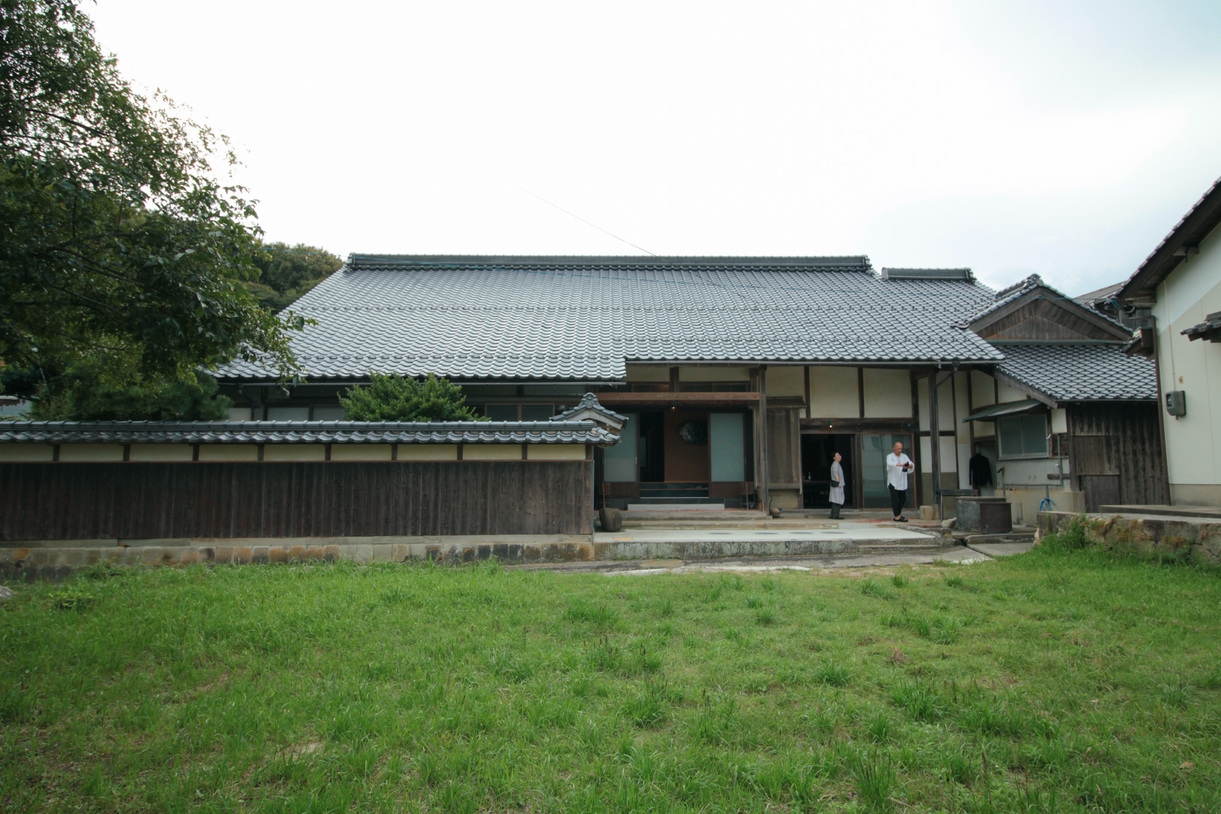 【早割プラン１〜１２人】ゆっくり、ひっそり、こだわりある暮らしを海辺の古民家H I S O M
