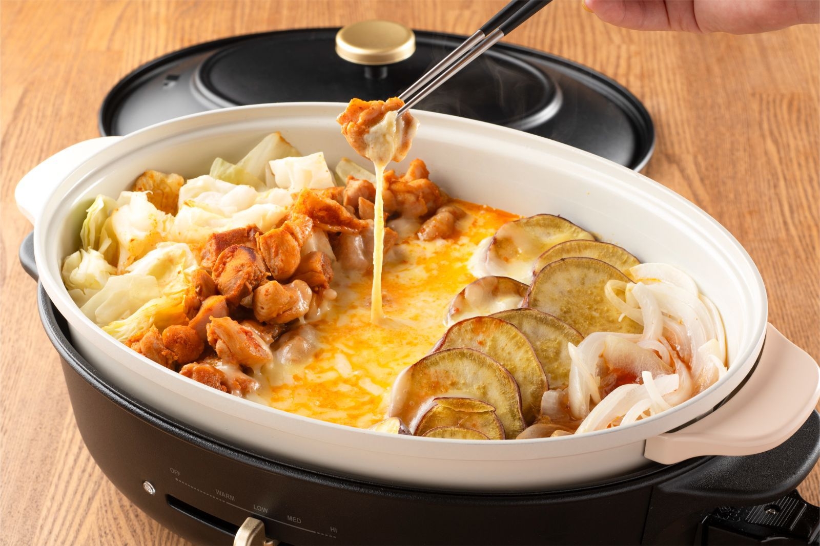 【夕朝食付】とろ〜り「チーズダッカルビ」と熱々「ホットサンド」