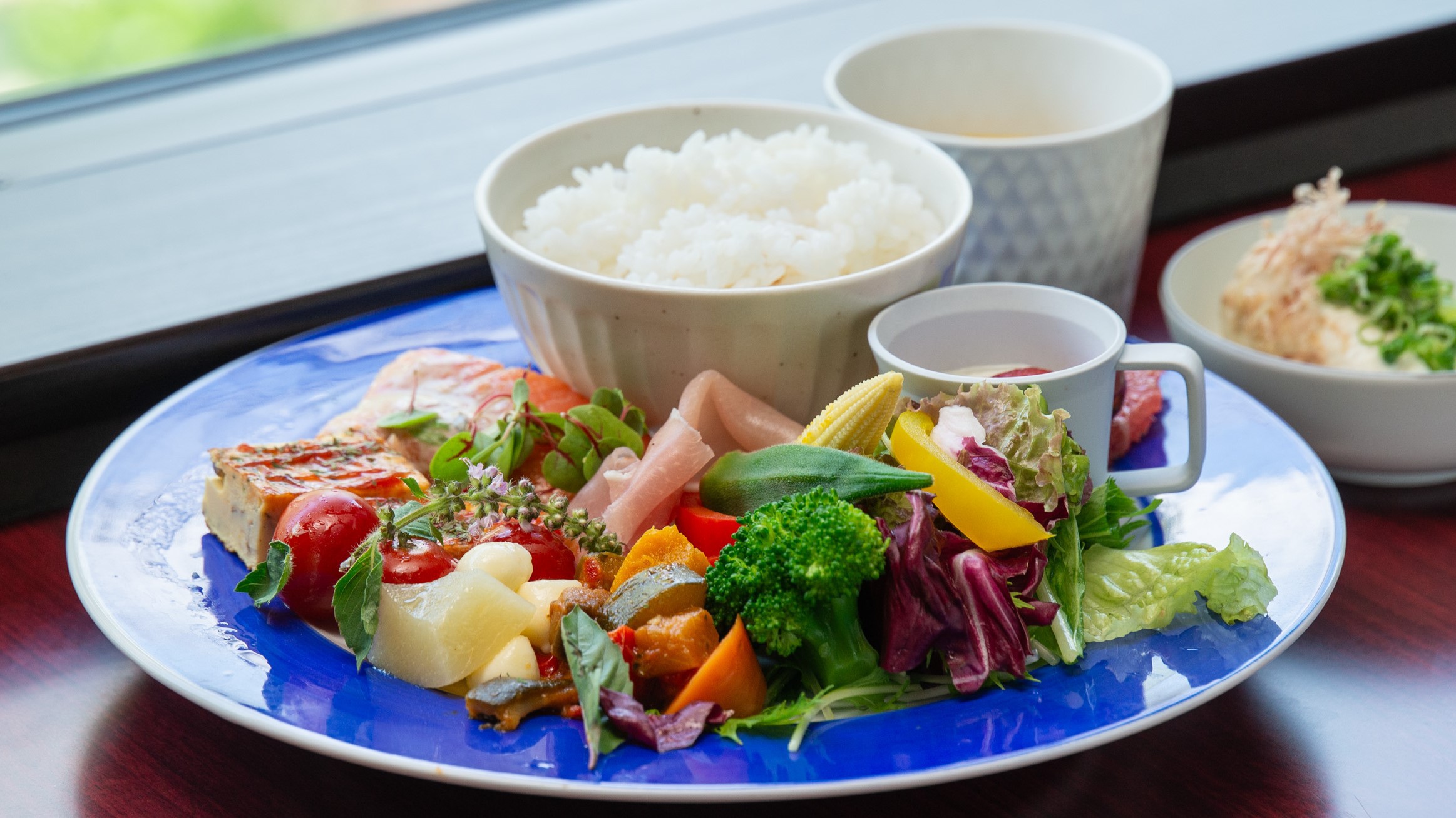 ＜朝食付＞オープン記念価格！白濁とろ〜りとろける嬉野温泉湯豆腐の朝食☆佐賀食材の朝ご飯付きプラン♪