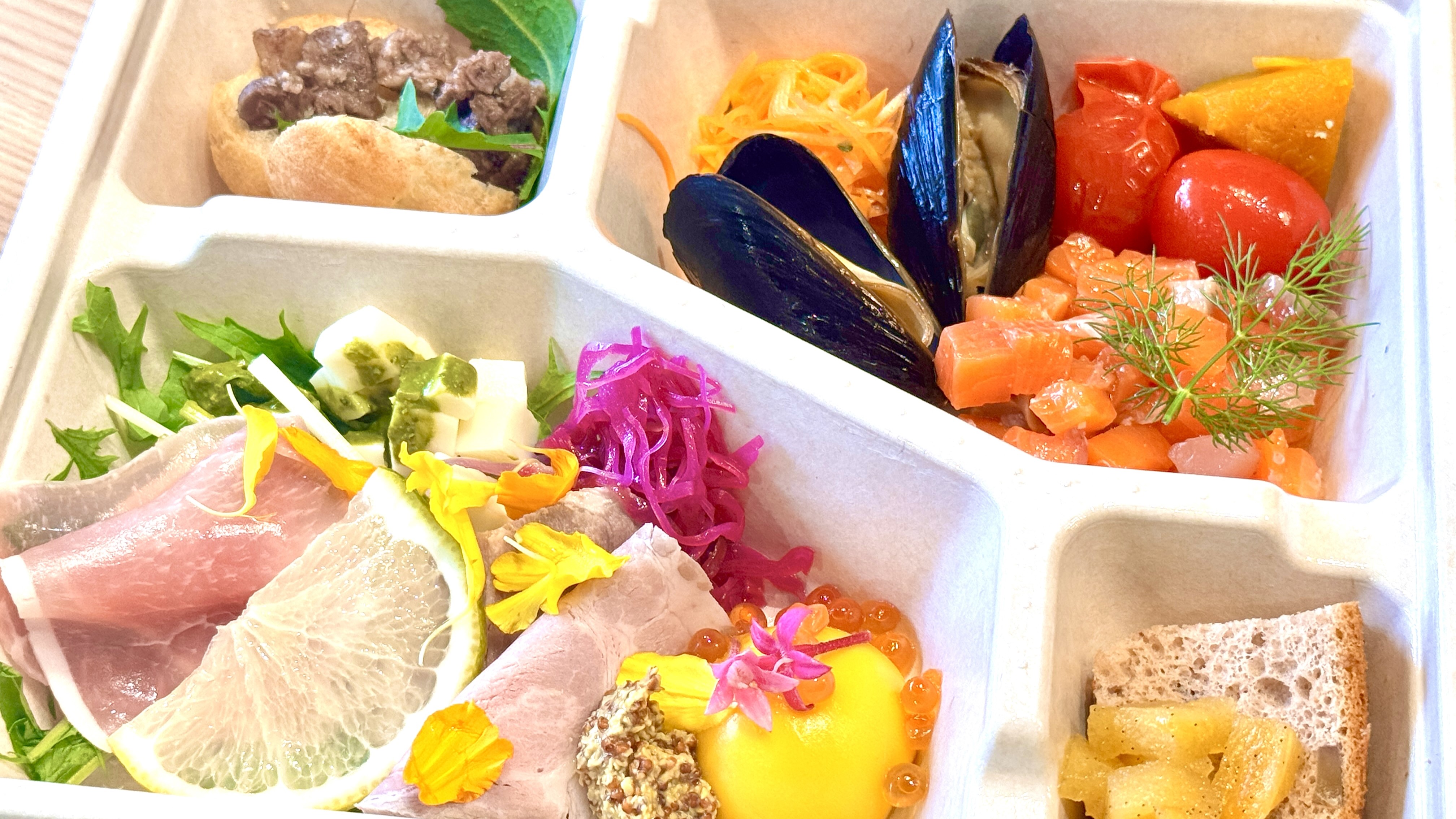 佐賀牛付き贅沢洋食の二段弁当②～一段目～※盛り付けは一例で一段弁当にまとめる場合もあり。
