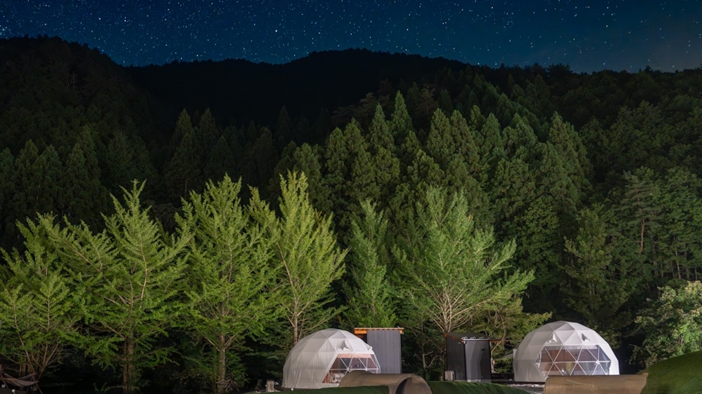 自然の中で楽しむ星空グランピング