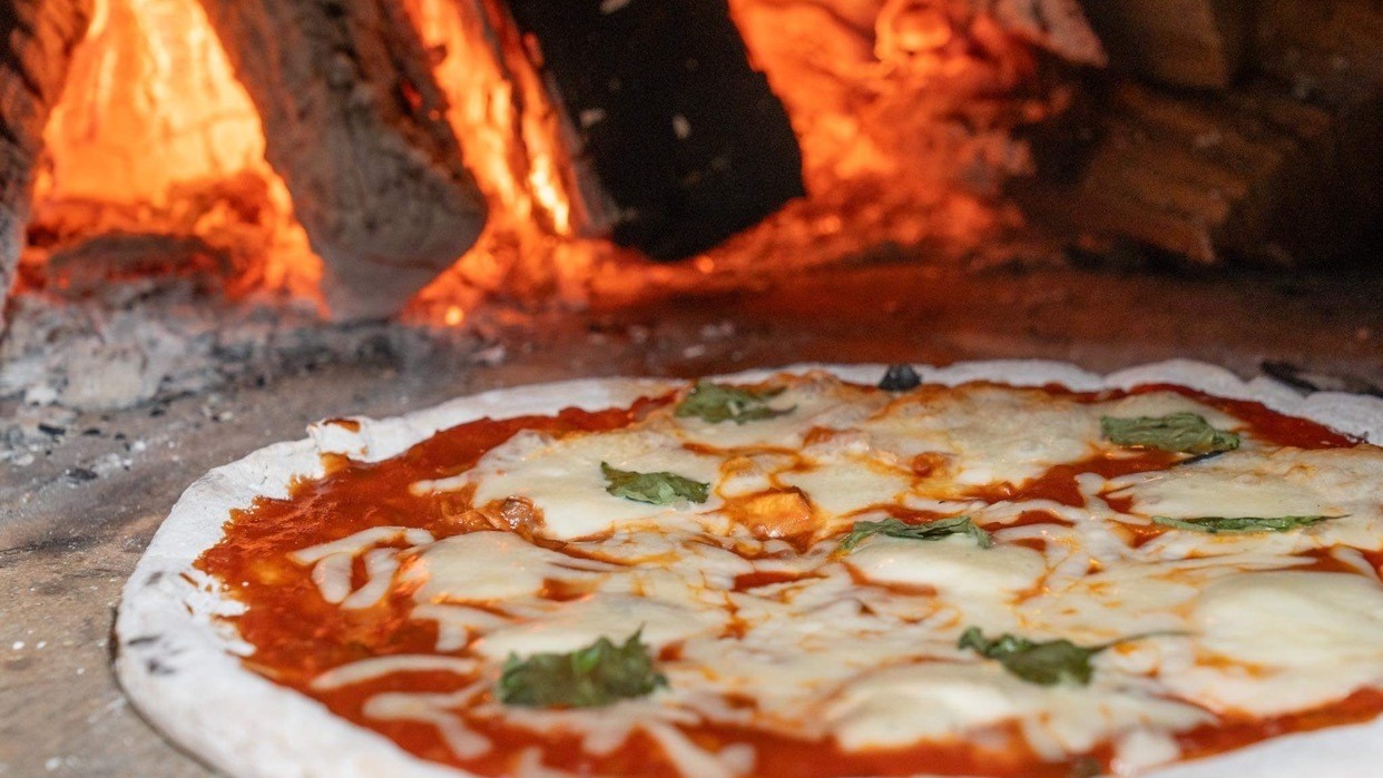 オリジナルピザ作り　