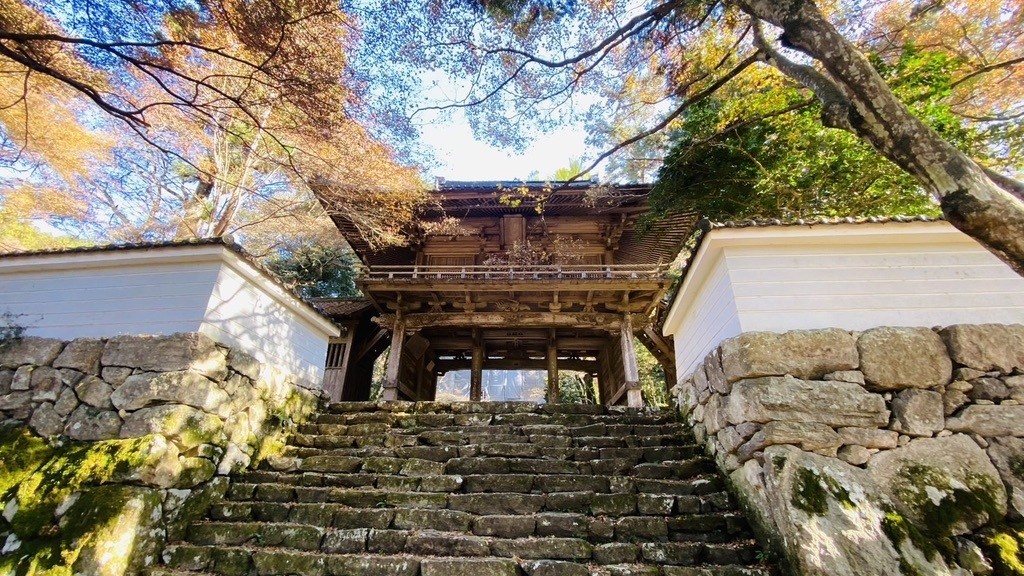 施設周辺の秋の景色